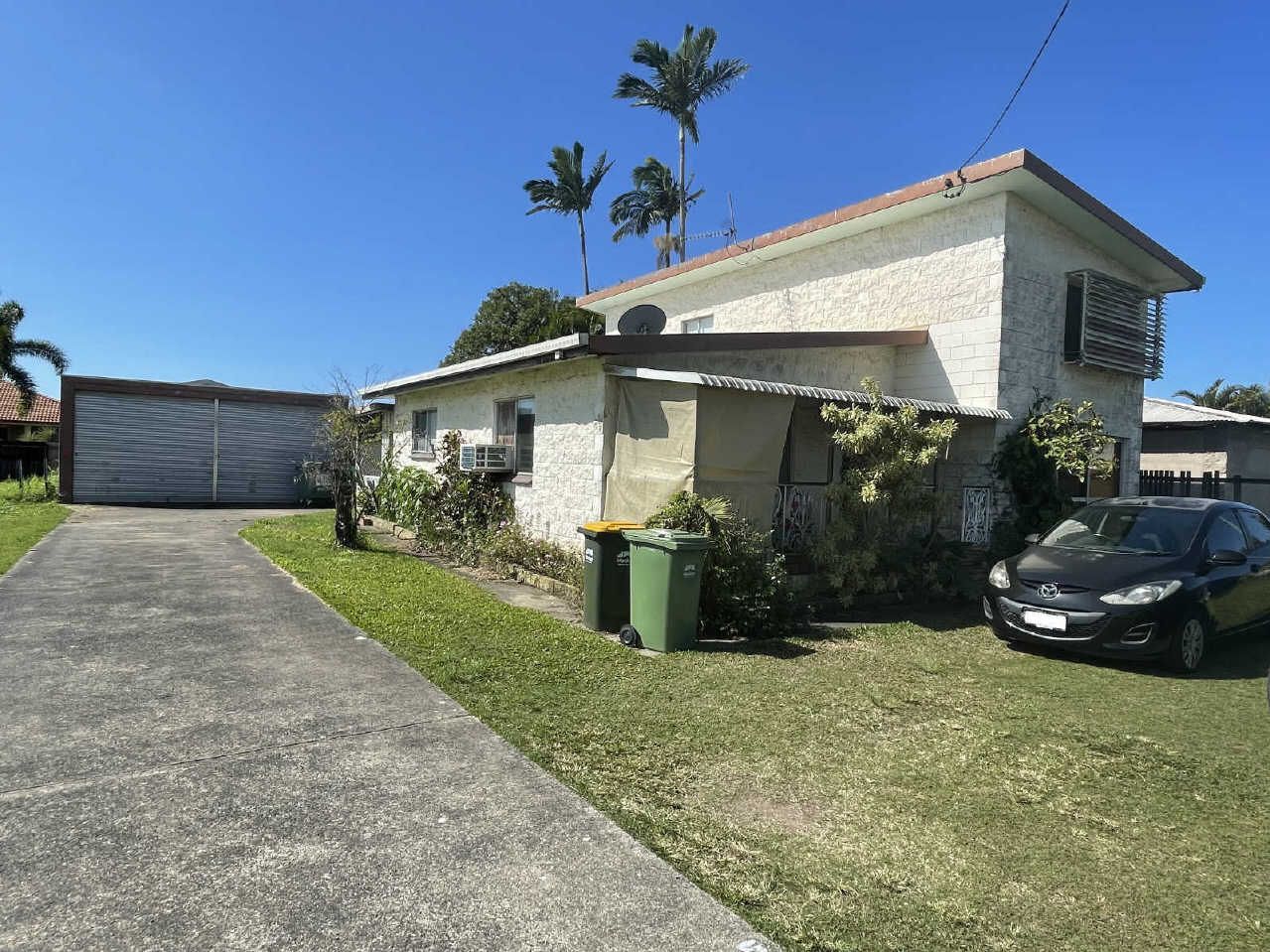 4 bedrooms House in 86 SAMS ROAD NORTH MACKAY QLD, 4740
