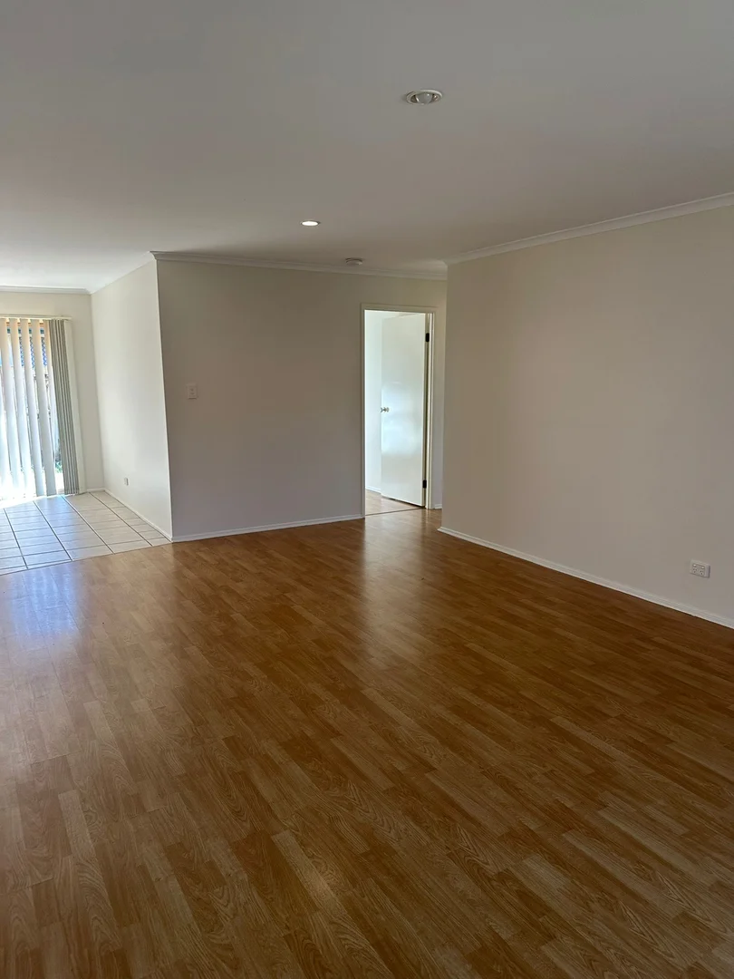 Additional image 4 of 9/3 ROSEGUM PLACE, Redbank Plains QLD 4301