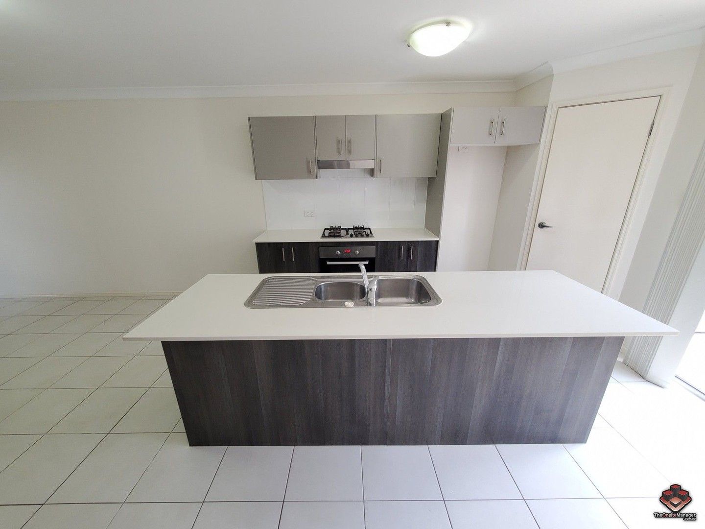 3B53/513 Brookvale Drive, Underwood QLD 4119 Townhouse For Rent Domain