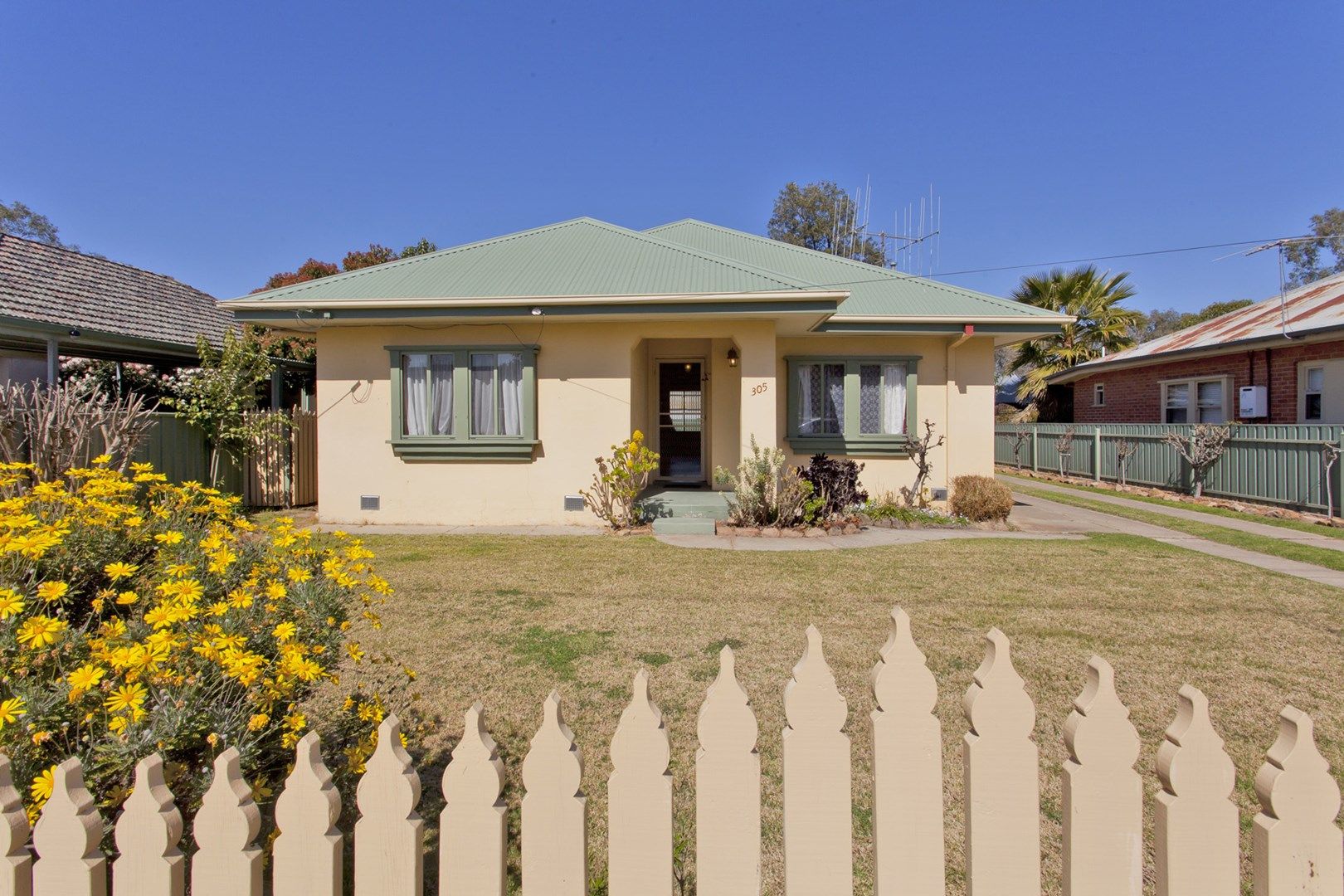 305 Fallon Street, North Albury NSW 2640, Image 0