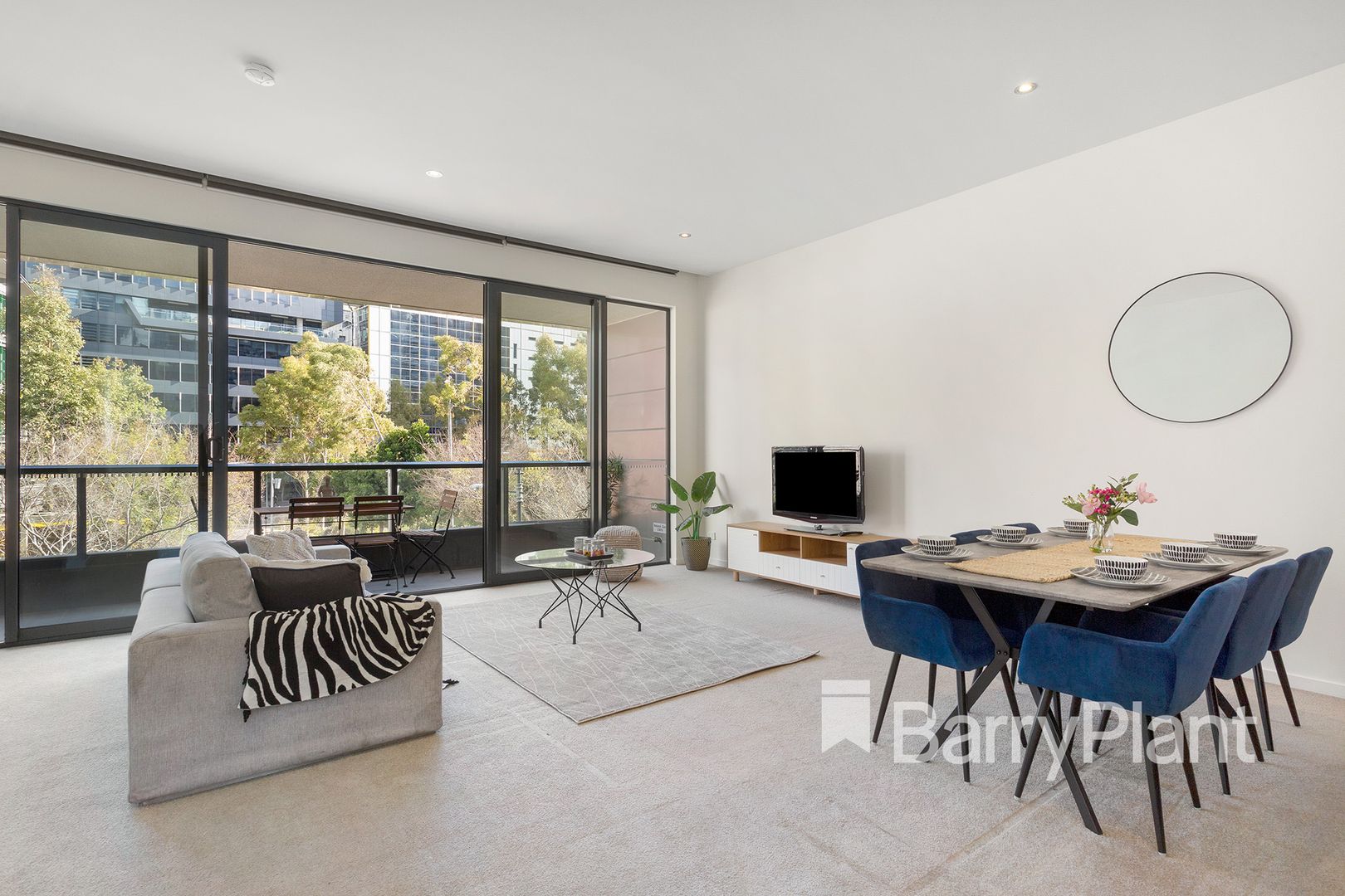 72 Geographe Street, Docklands VIC 3008, Image 2