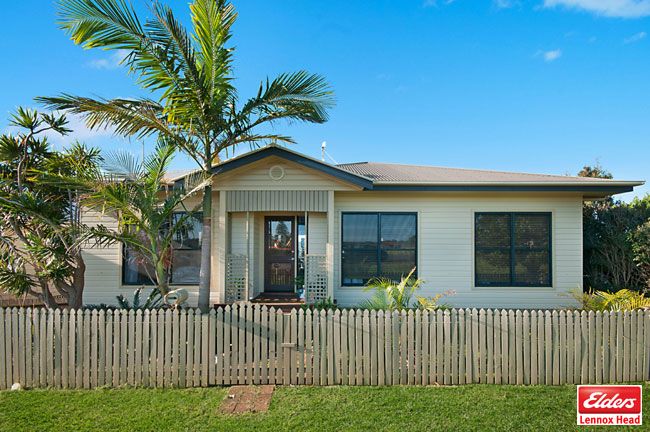 3/28 Isabella Drive, SKENNARS HEAD NSW 2478, Image 2