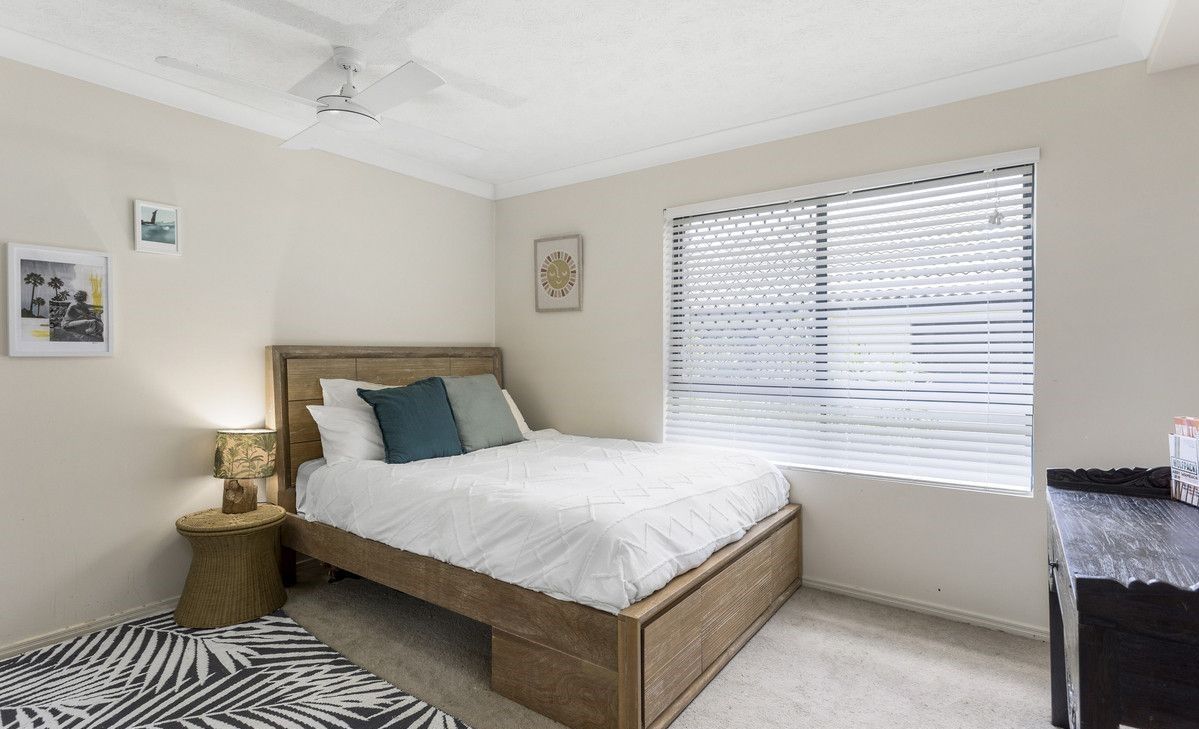 2 bedrooms Apartment / Unit / Flat in 12/19-23 George Street East BURLEIGH HEADS QLD, 4220