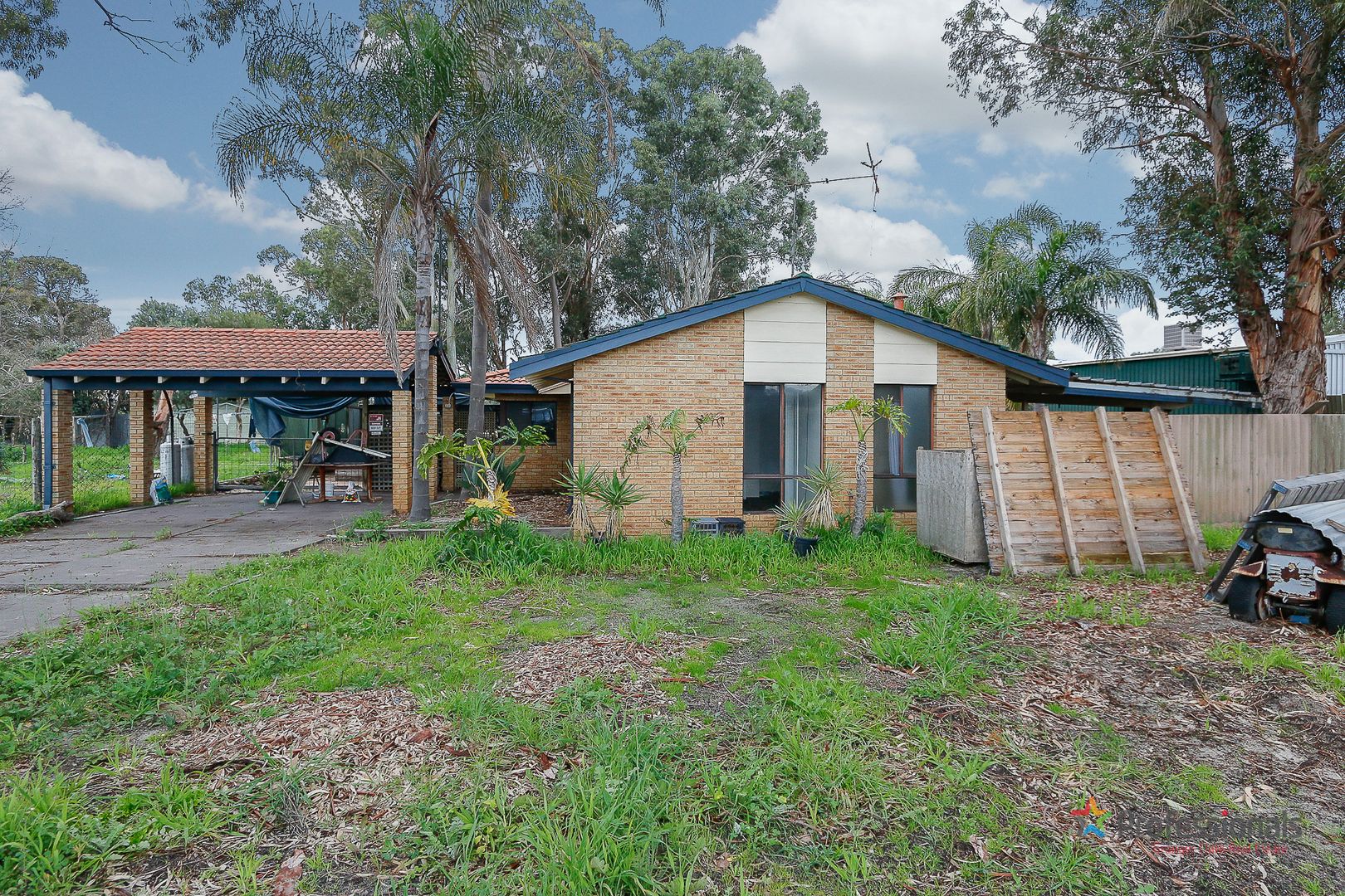 219 Hawkins Road, Jandabup WA 6077, Image 2