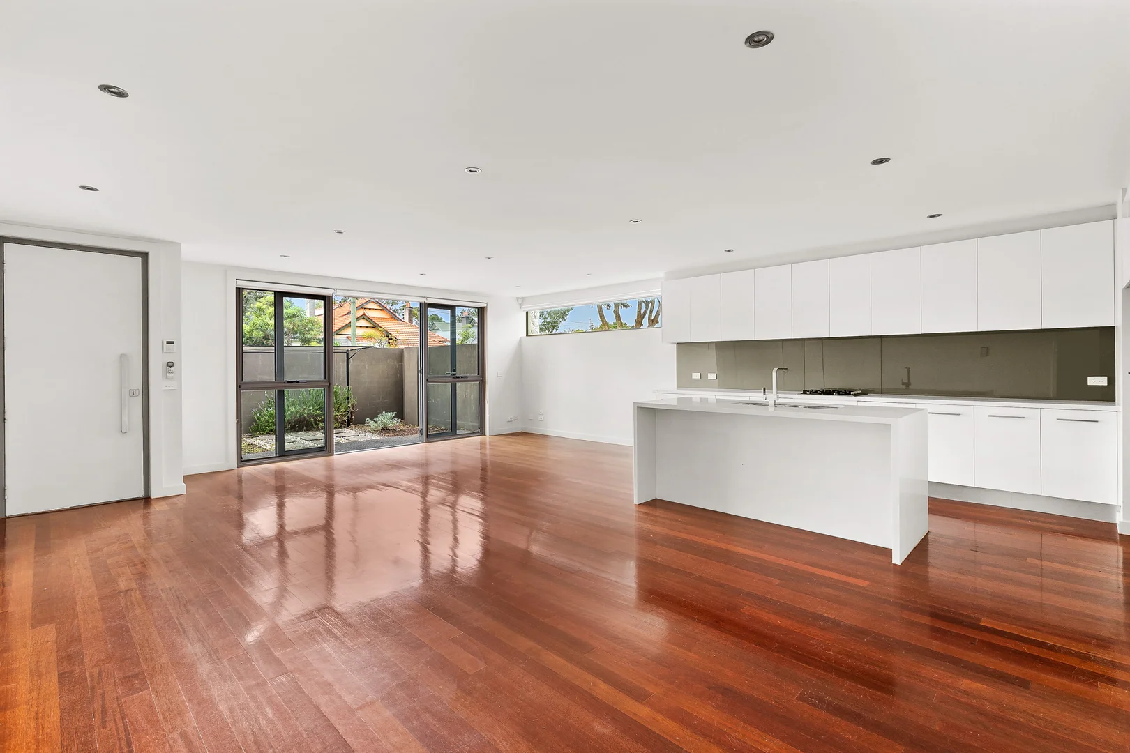 Additional image 2 of 1/151 Charman Road, Beaumaris VIC 3193