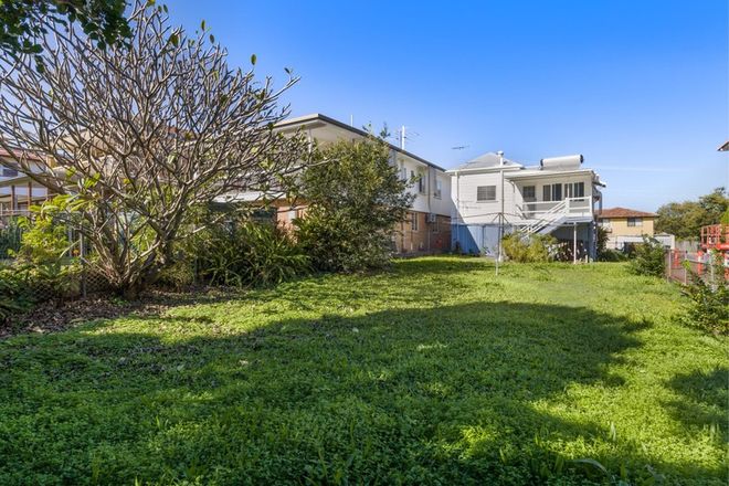 Picture of 20 Vine Street, GREENSLOPES QLD 4120