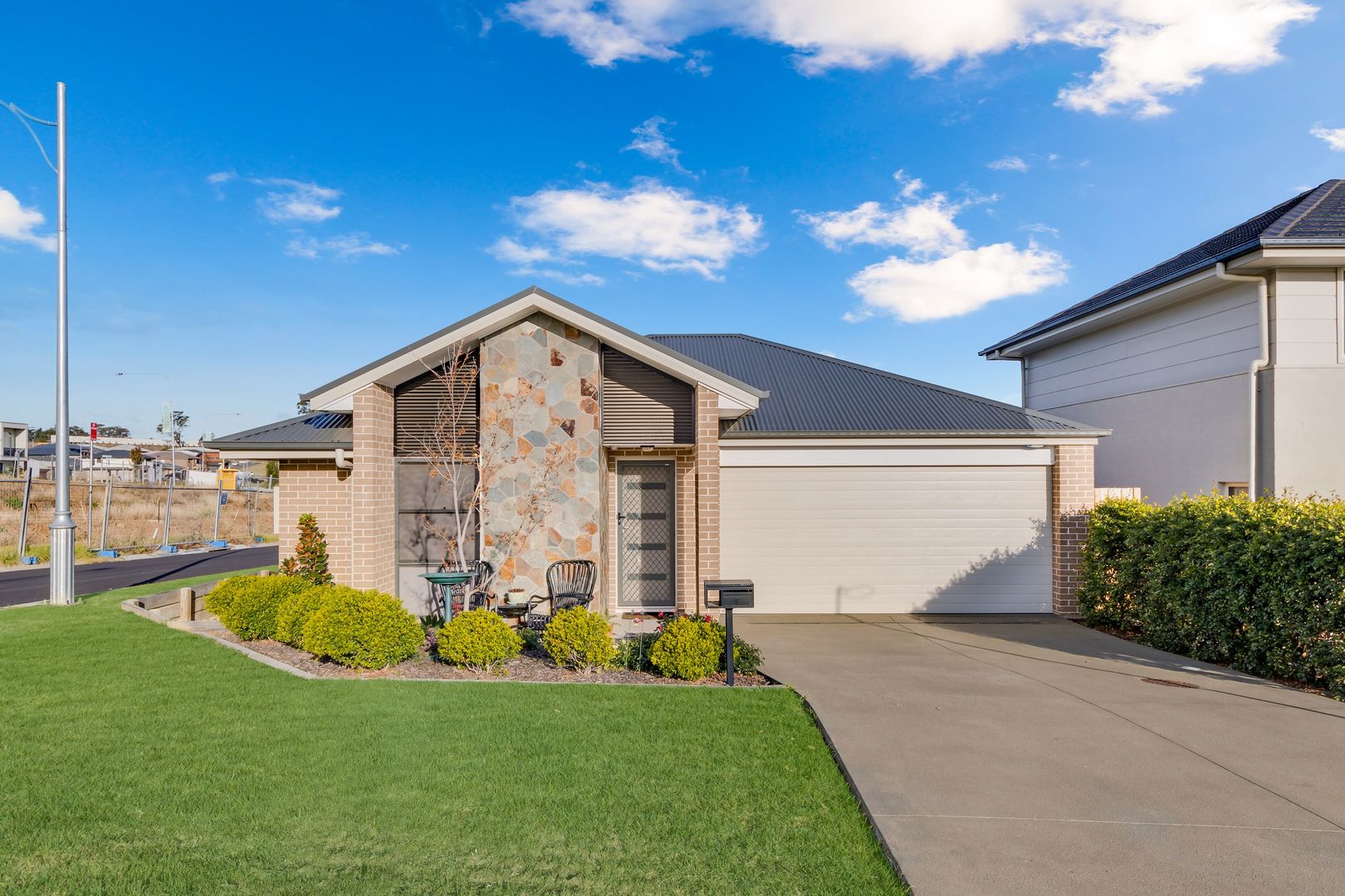 5 Lyons Street, Elderslie Property History & Address Research Domain