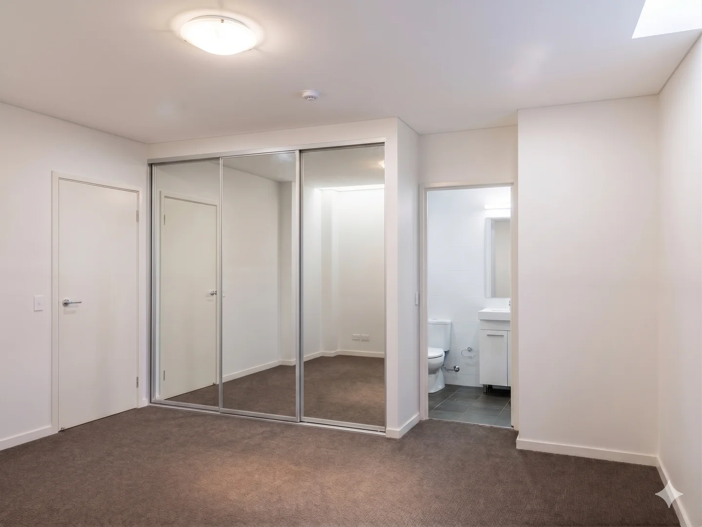 Additional image 6 of 31/ 4-6 Browne Parade, Warwick Farm NSW 2170