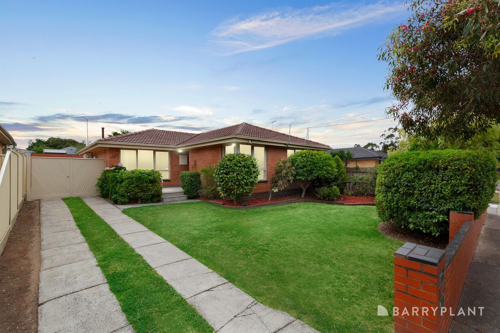 62 Somerlayton Crescent, Fawkner VIC 3060, Image 0