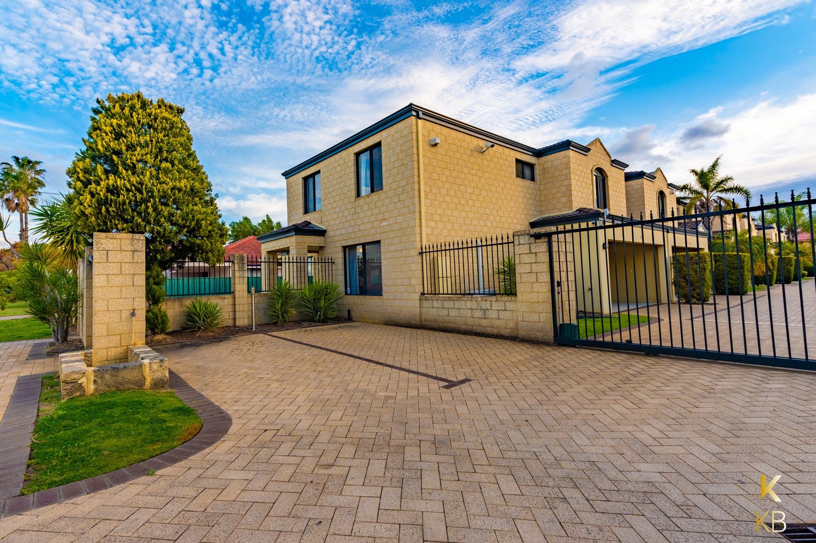 Unit 1/12 Kimberley St, Belmont WA 6104, Image 0