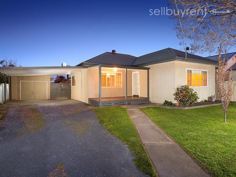 38 Gordon Street Wodonga Vic 3690 House For Rent 336 364 Domain