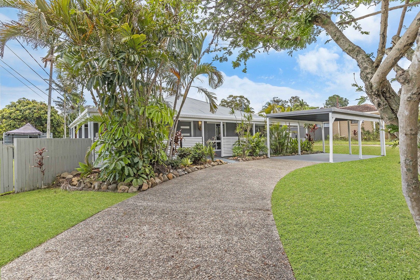 4 bedrooms House in 10 Plantain Road SHAILER PARK QLD, 4128