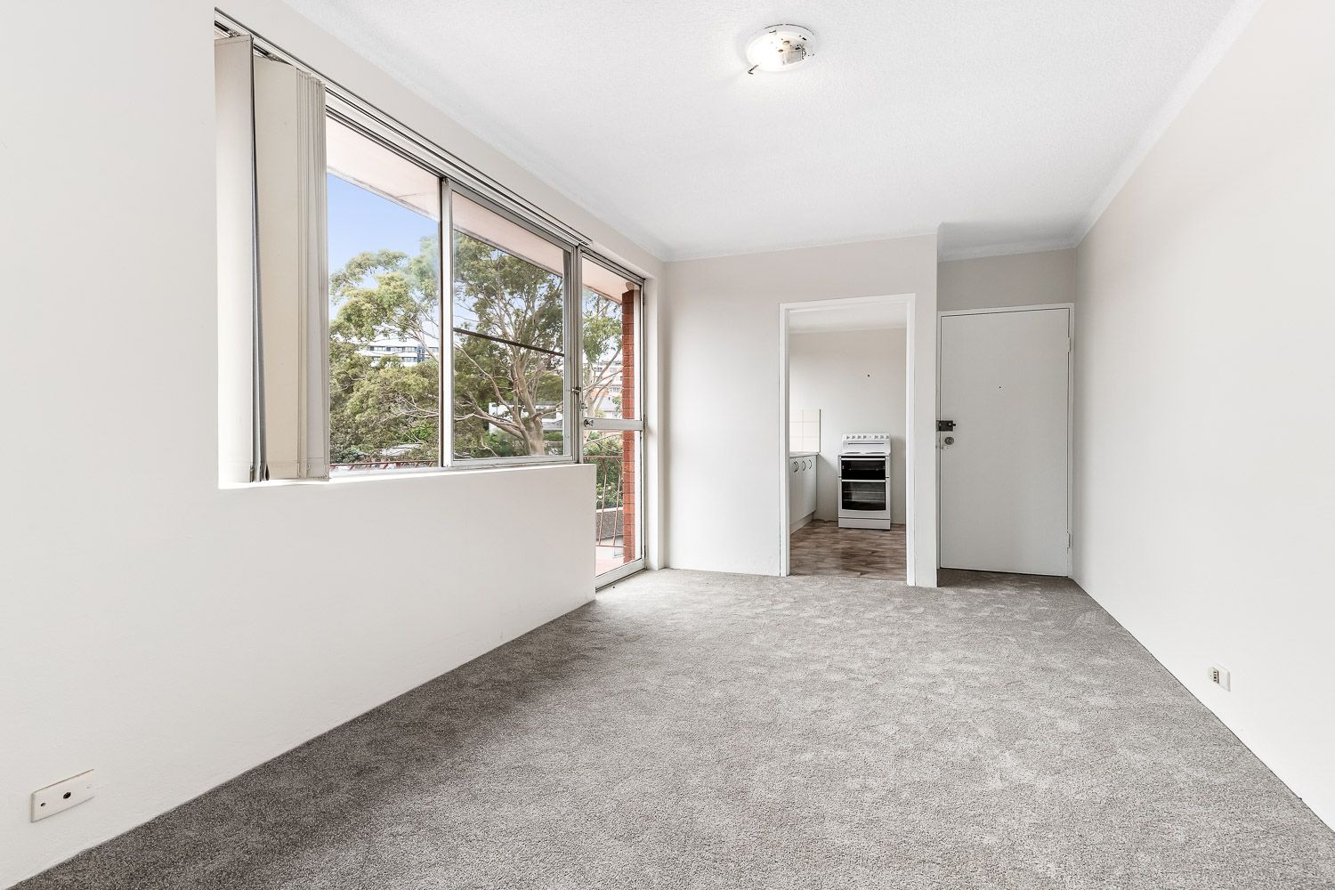7/28 Hepburn Avenue, Gladesville NSW 2111 Apartment For Rent 425