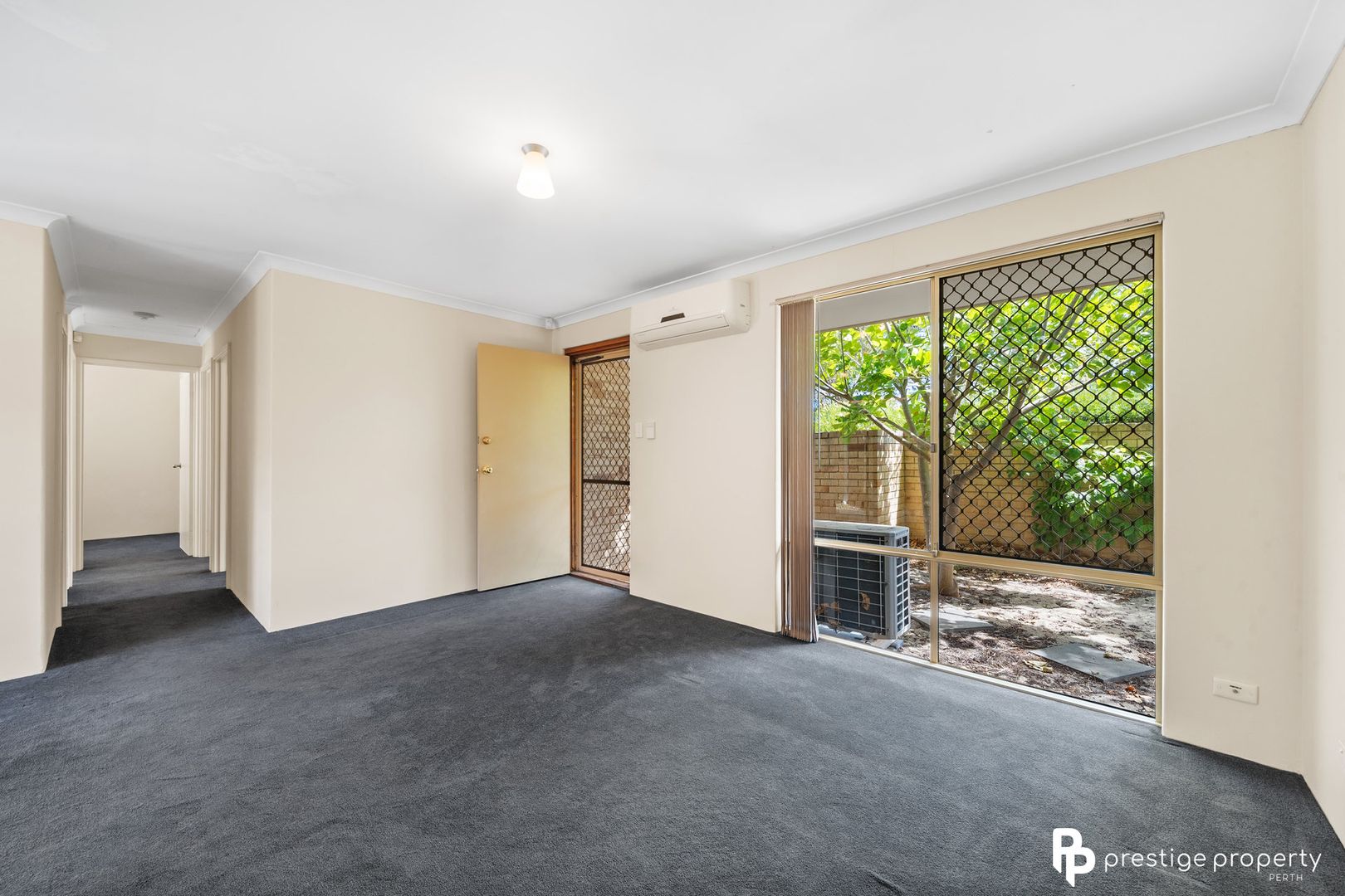 2/44 Seventh Road, Armadale WA 6112, Image 2