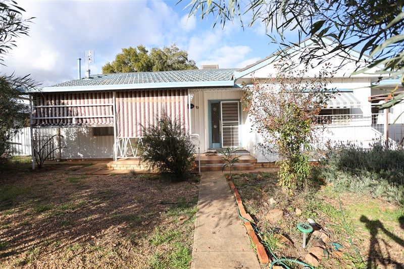 19 Crouch Street, Forbes NSW 2871