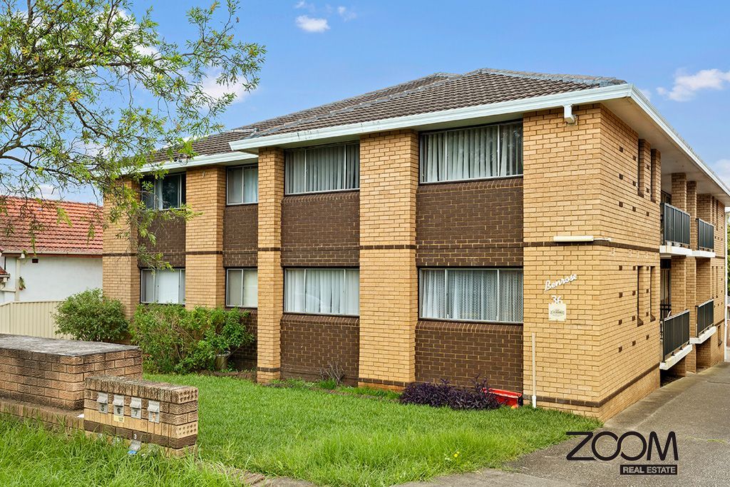 2 bedrooms Apartment / Unit / Flat in 4/36 Myers Street ROSELANDS NSW, 2196