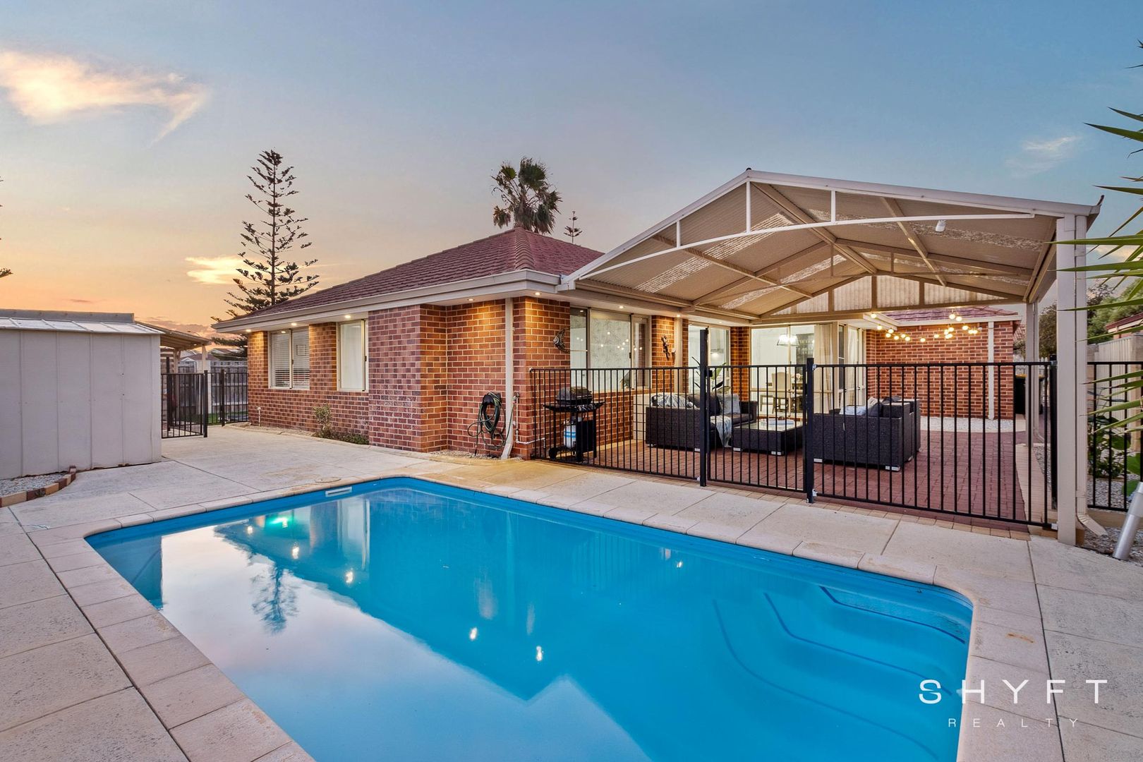 2 Cristobal Crescent, Mindarie WA 6030, Image 2