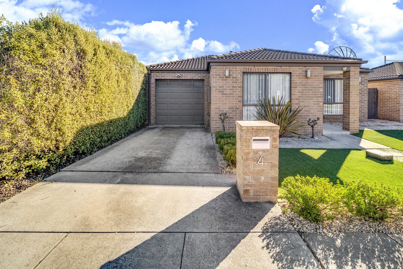 4 Elizabeth Jolley Crescent, Franklin ACT 2913, Image 0