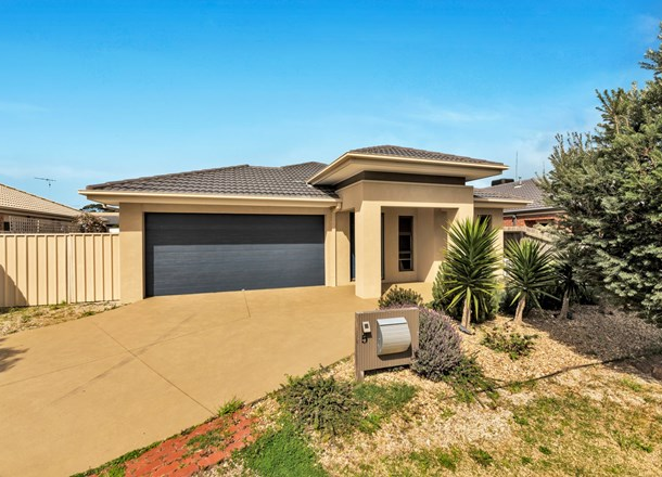 5 Wave Street, St Leonards VIC 3223