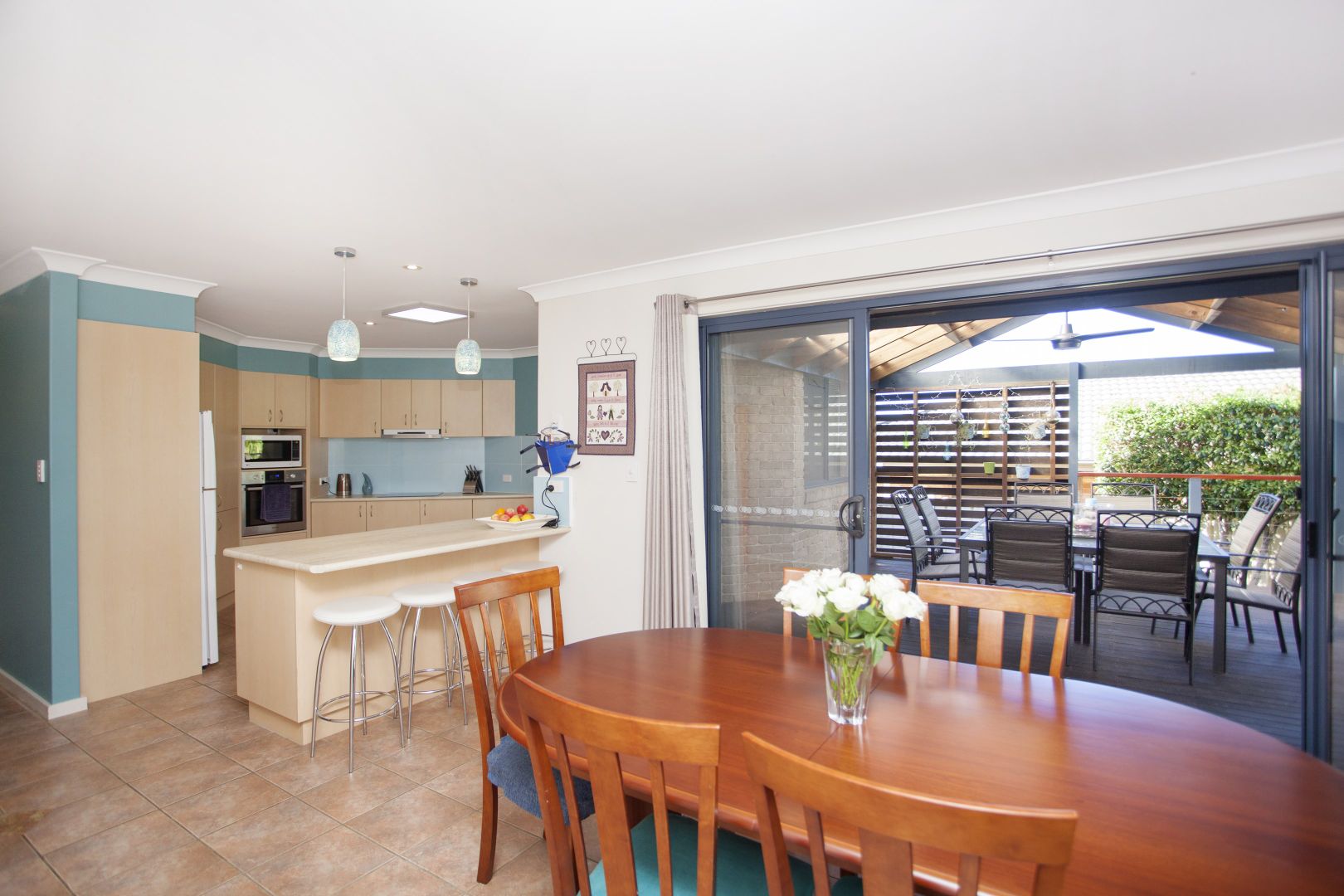 8 Mistral Place, Old Bar NSW 2430