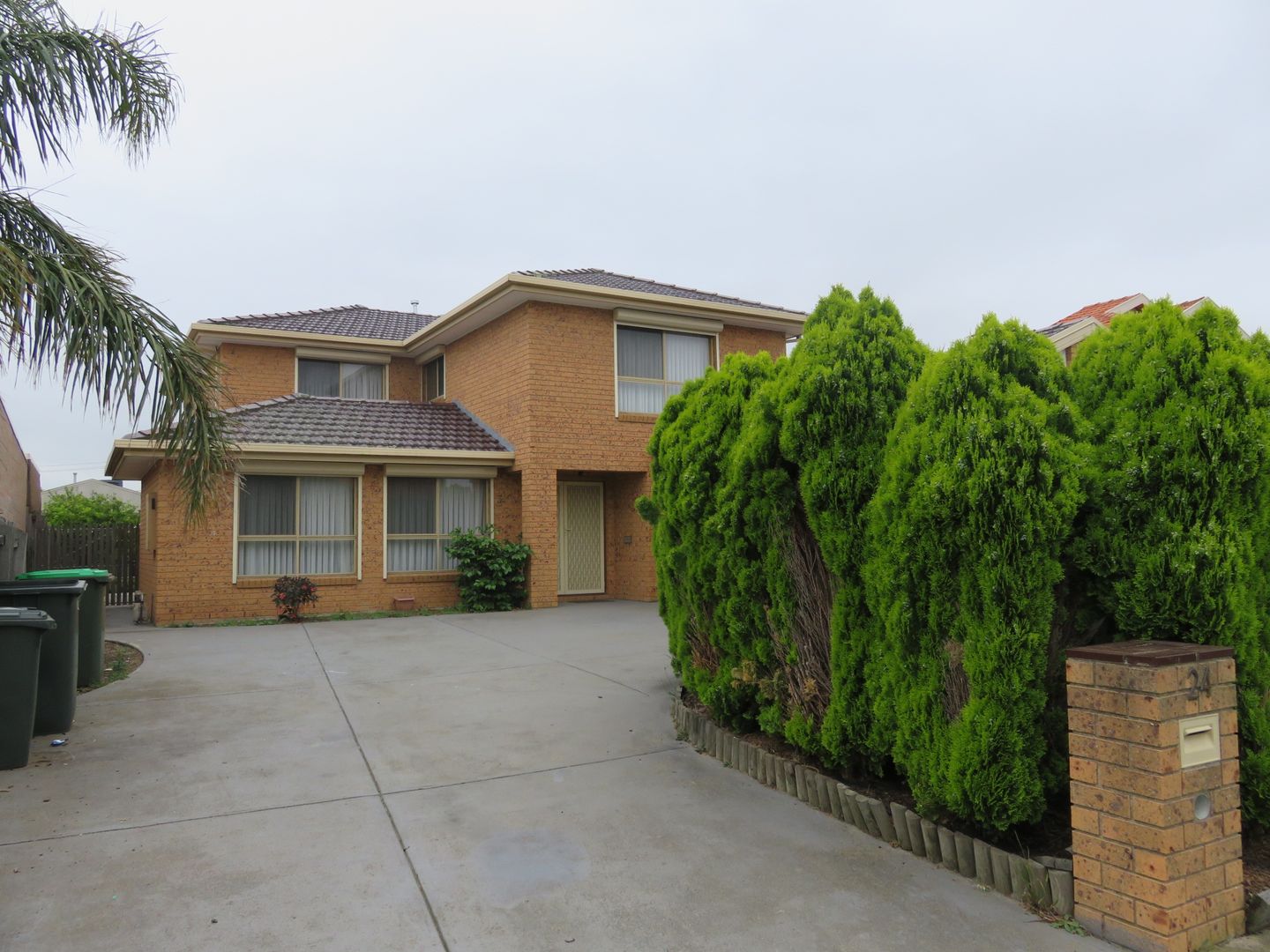 24 Friendship Avenue, Mill Park Property History & Address Research