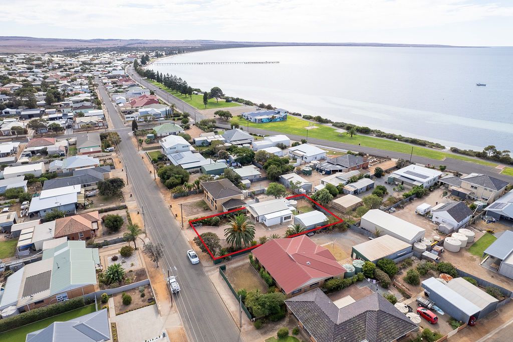2 bedrooms House in 29 Preece Street TUMBY BAY SA, 5605