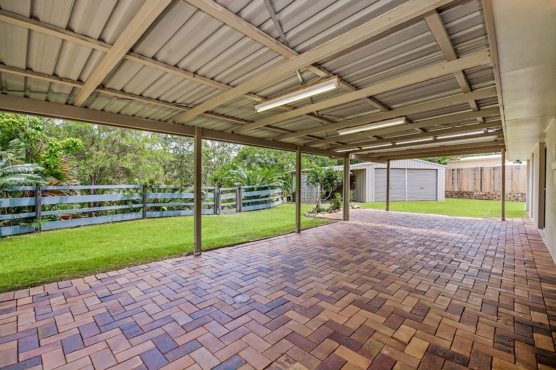 47 Andersen Road, Diamond Valley QLD 4553, Image 2