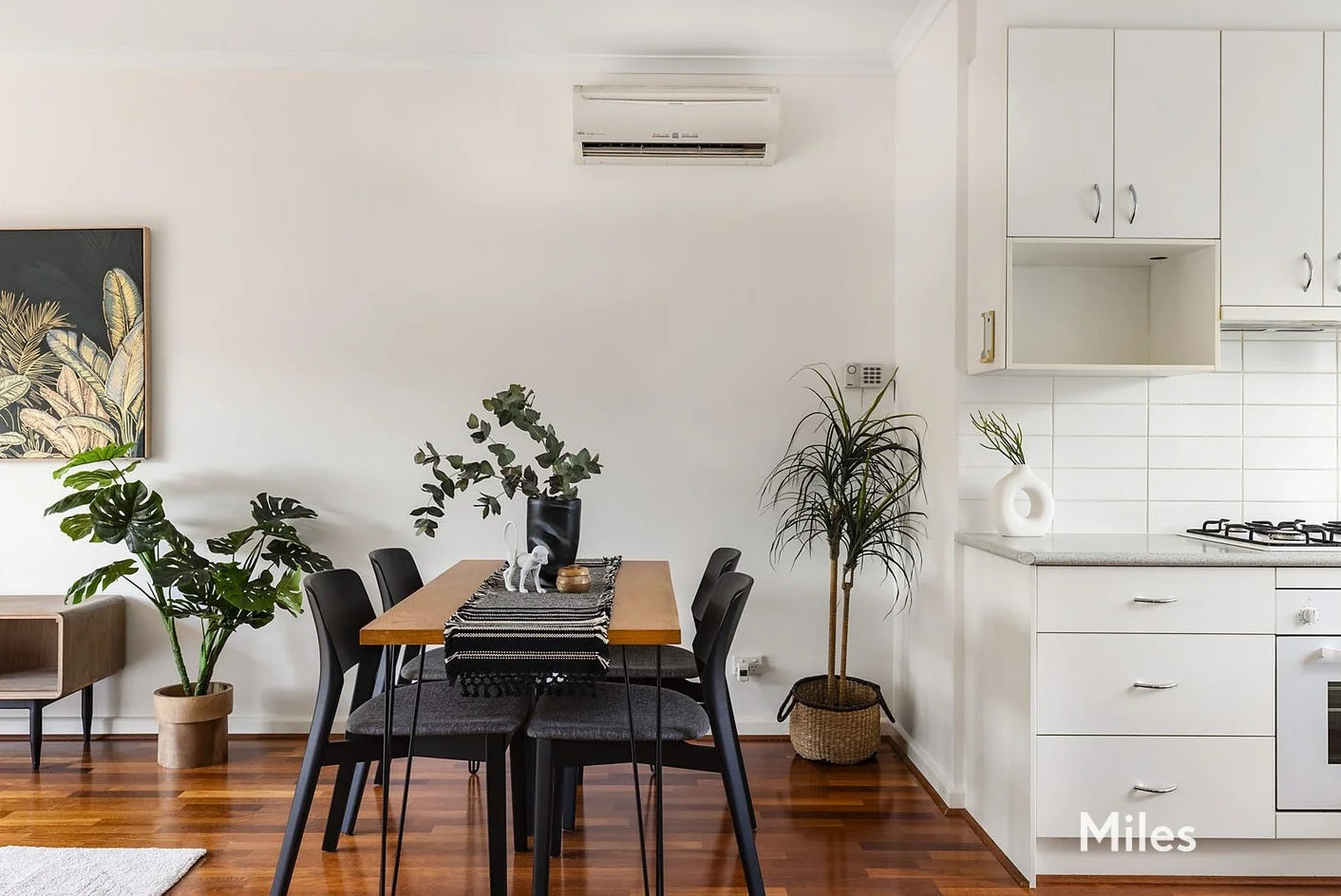 Additional image 4 of 2/12 Mary Avenue, Heidelberg Heights VIC 3081