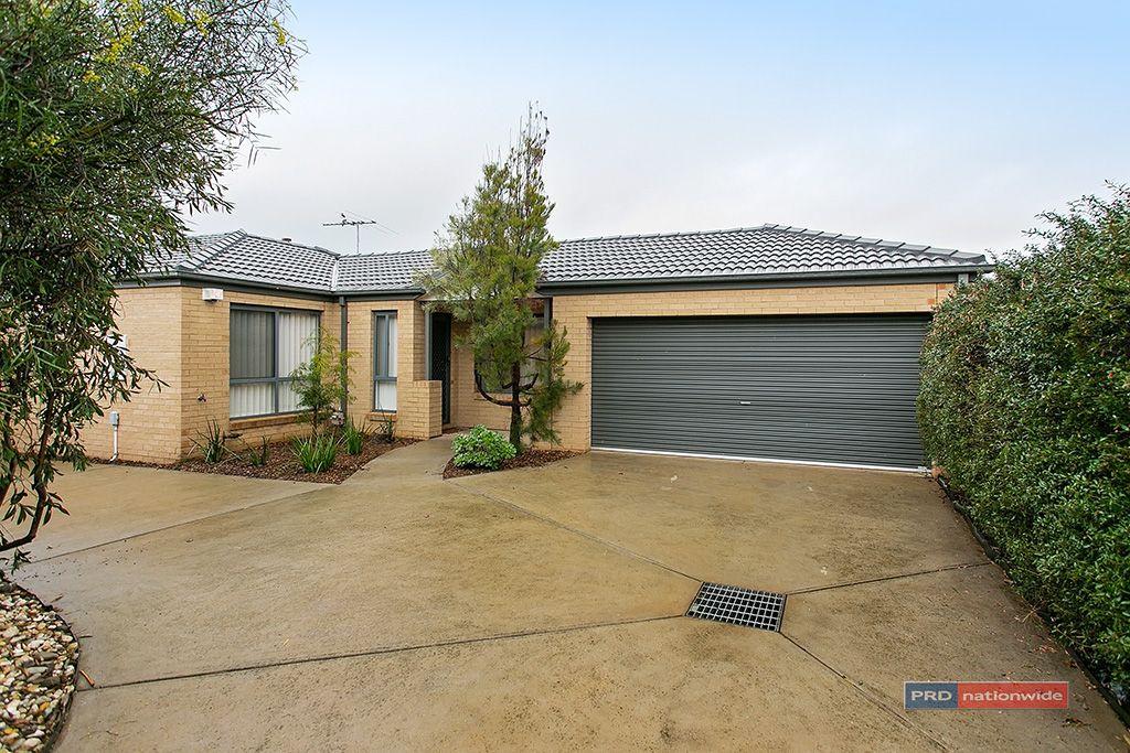 2/14 Mermaid Crescent, Wyndham Vale VIC 3024, Image 0