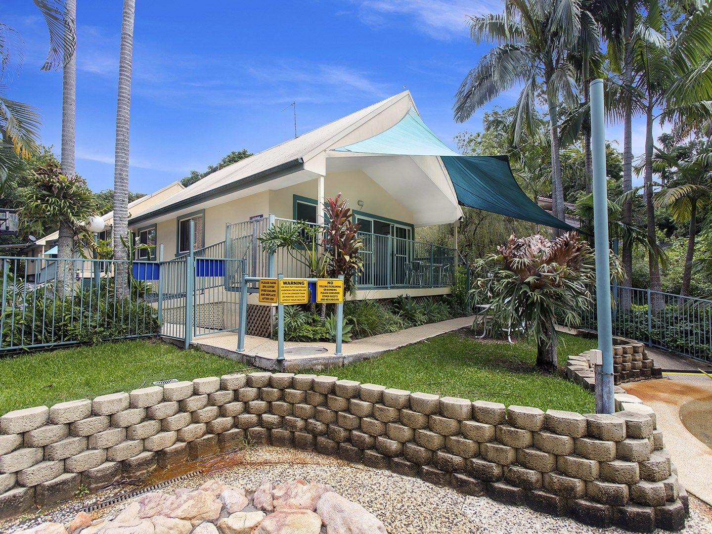 13 / 10 - 12 Tropic Lodge Place, Korora NSW 2450, Image 0