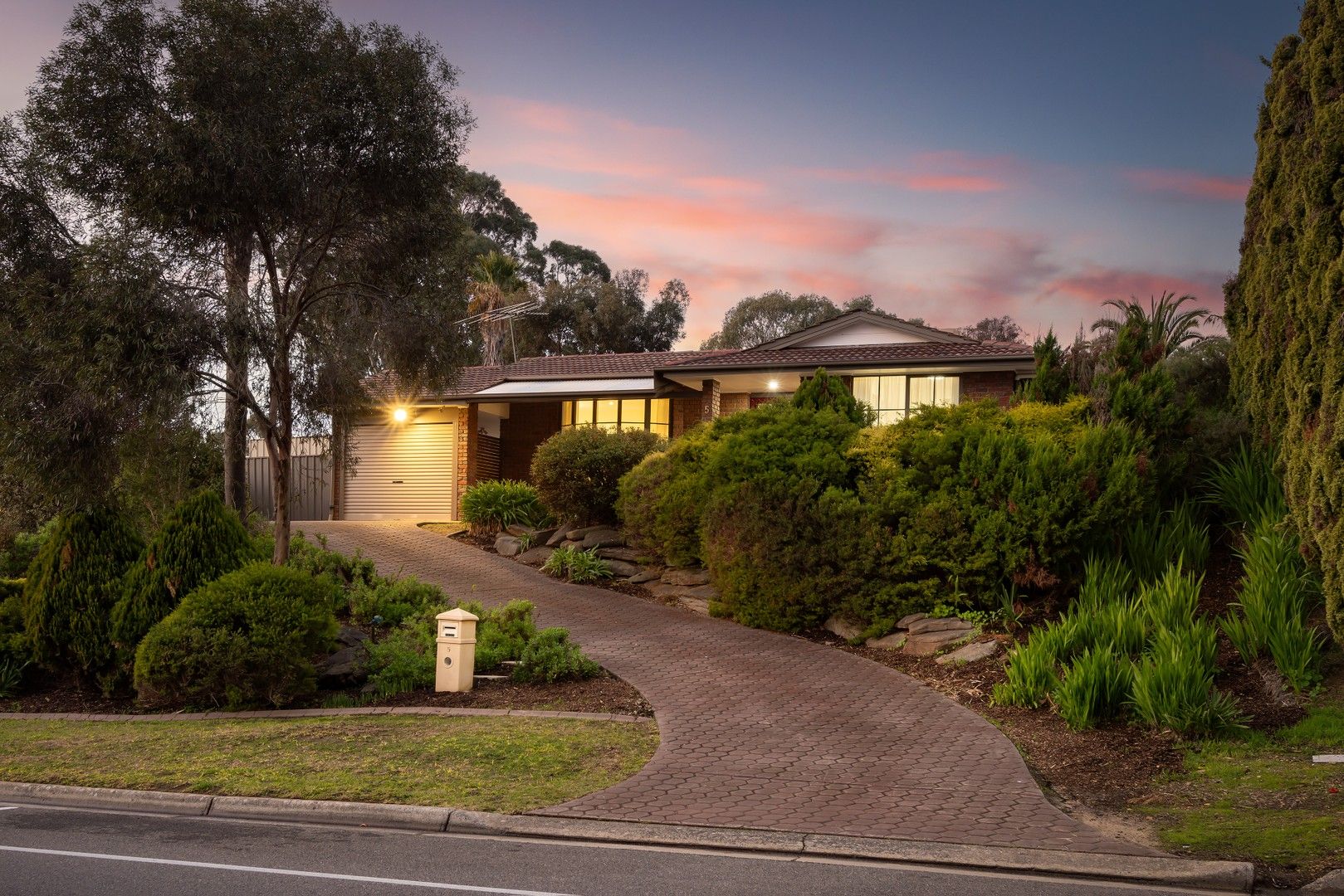 5 Southern Cross Drive, Happy Valley SA 5159, Image 0