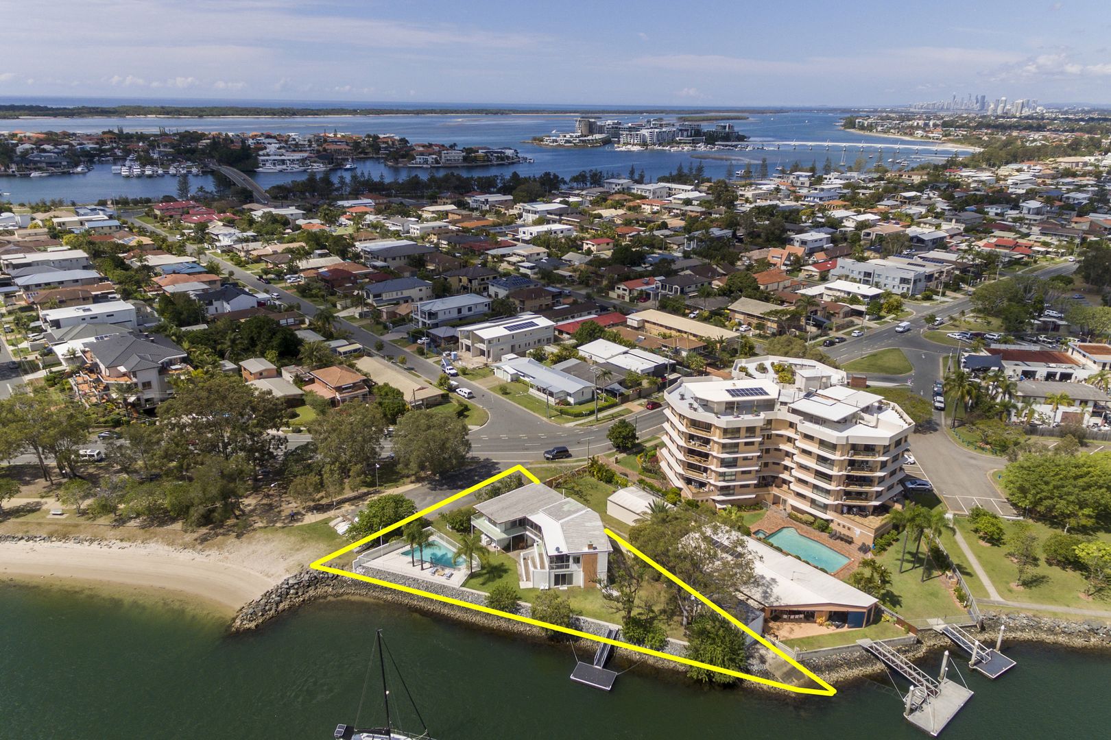 2 Paradise Parade, Paradise Point QLD 4216, Image 2