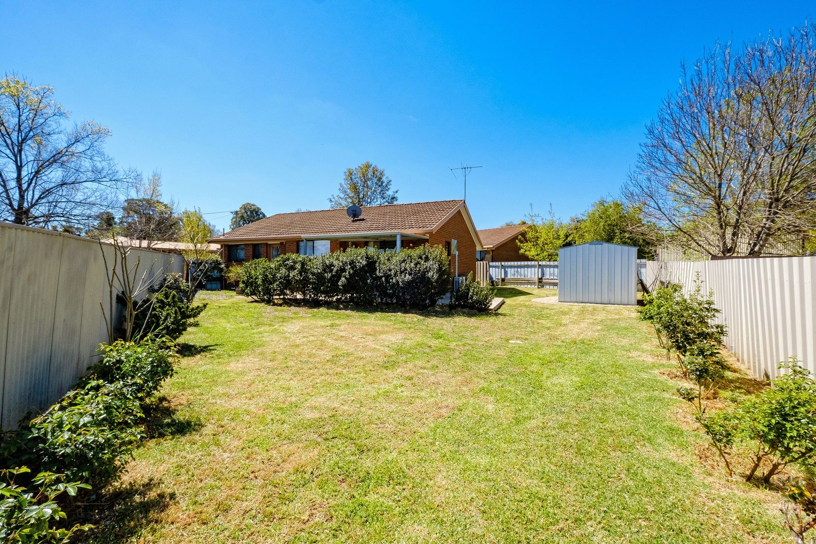 1/56 Albert Road, Chiltern VIC 3683, Image 2