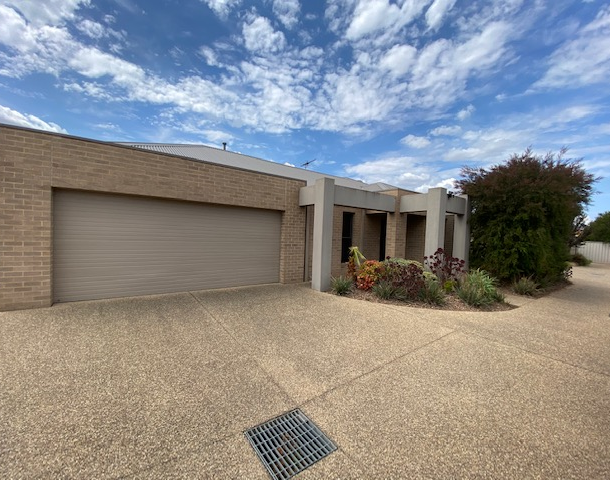 3/378 Cambourne Street, Lavington NSW 2641