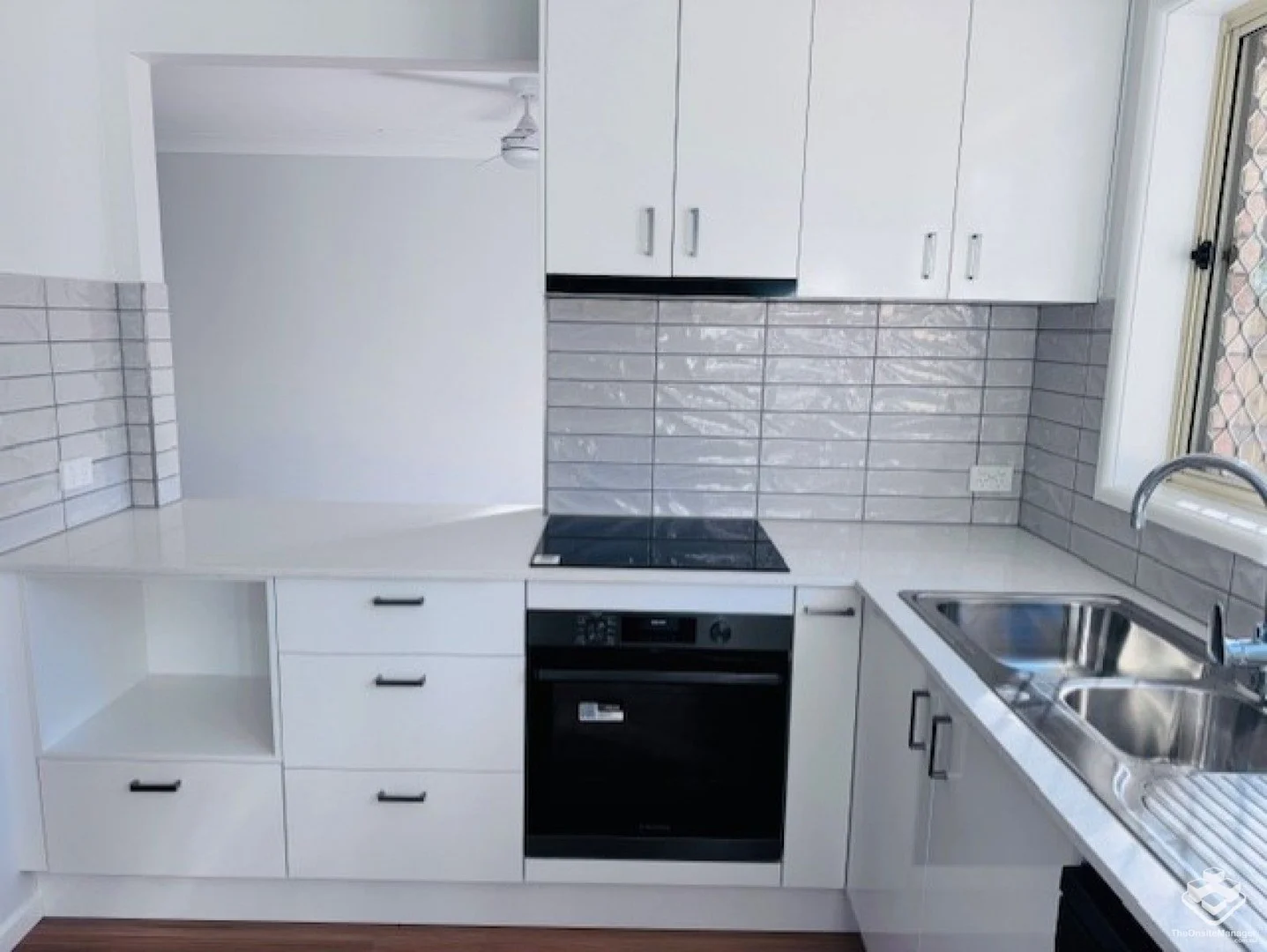 Additional image 3 of ID:21172576/9 Bayside Court, Thorneside QLD 4158