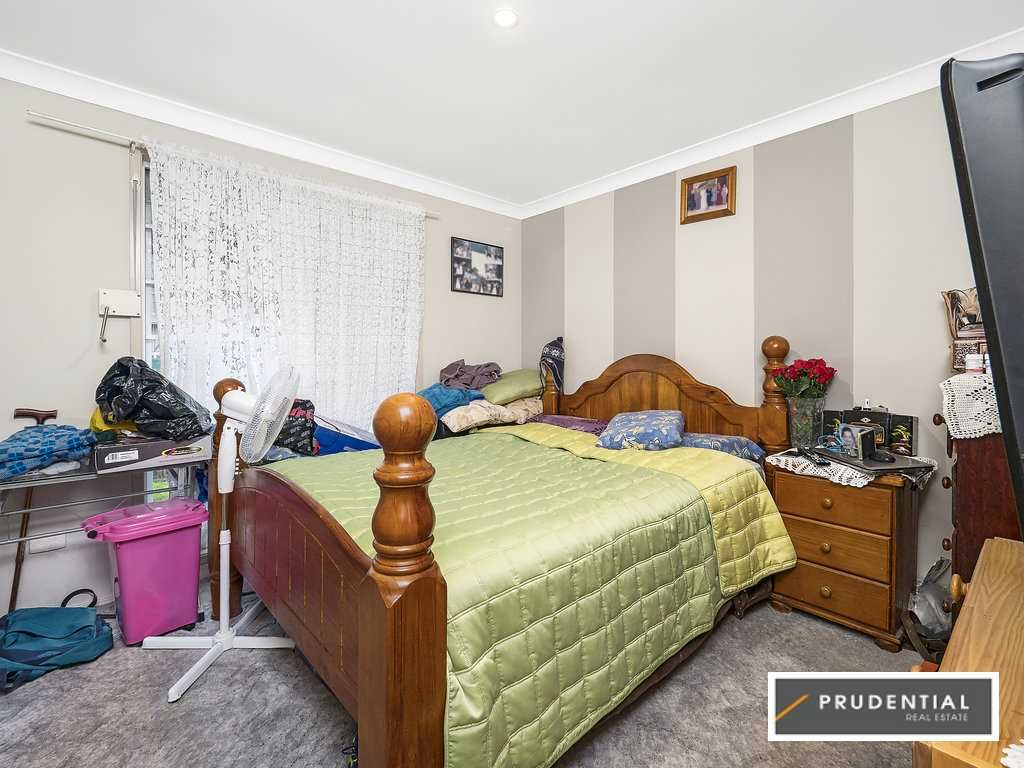 2 Stephano Place, Rosemeadow NSW 2560, Image 2