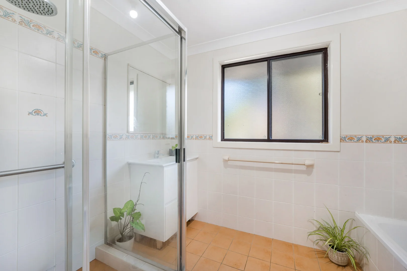 Additional image 11 of 31A Surrey Street, Minto NSW 2566