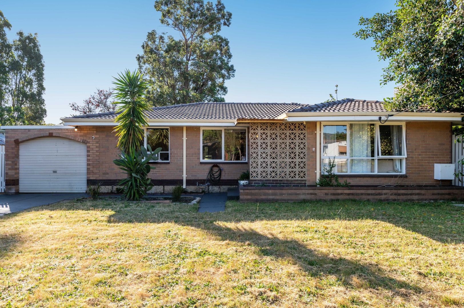 5 Ecton Street, Gosnells WA 6110, Image 2