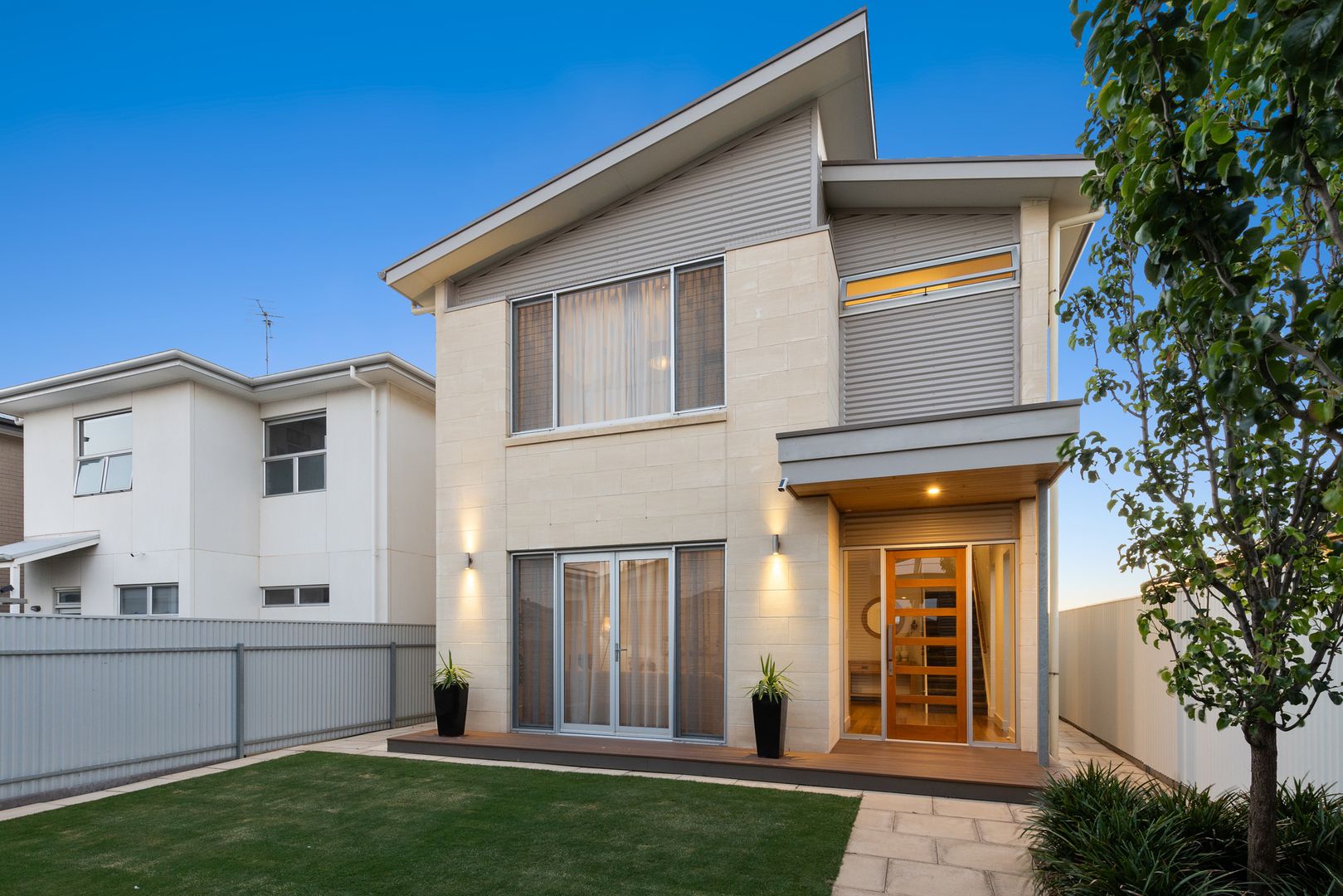 125 Esplanade, Port Noarlunga South SA 5167, Image 1