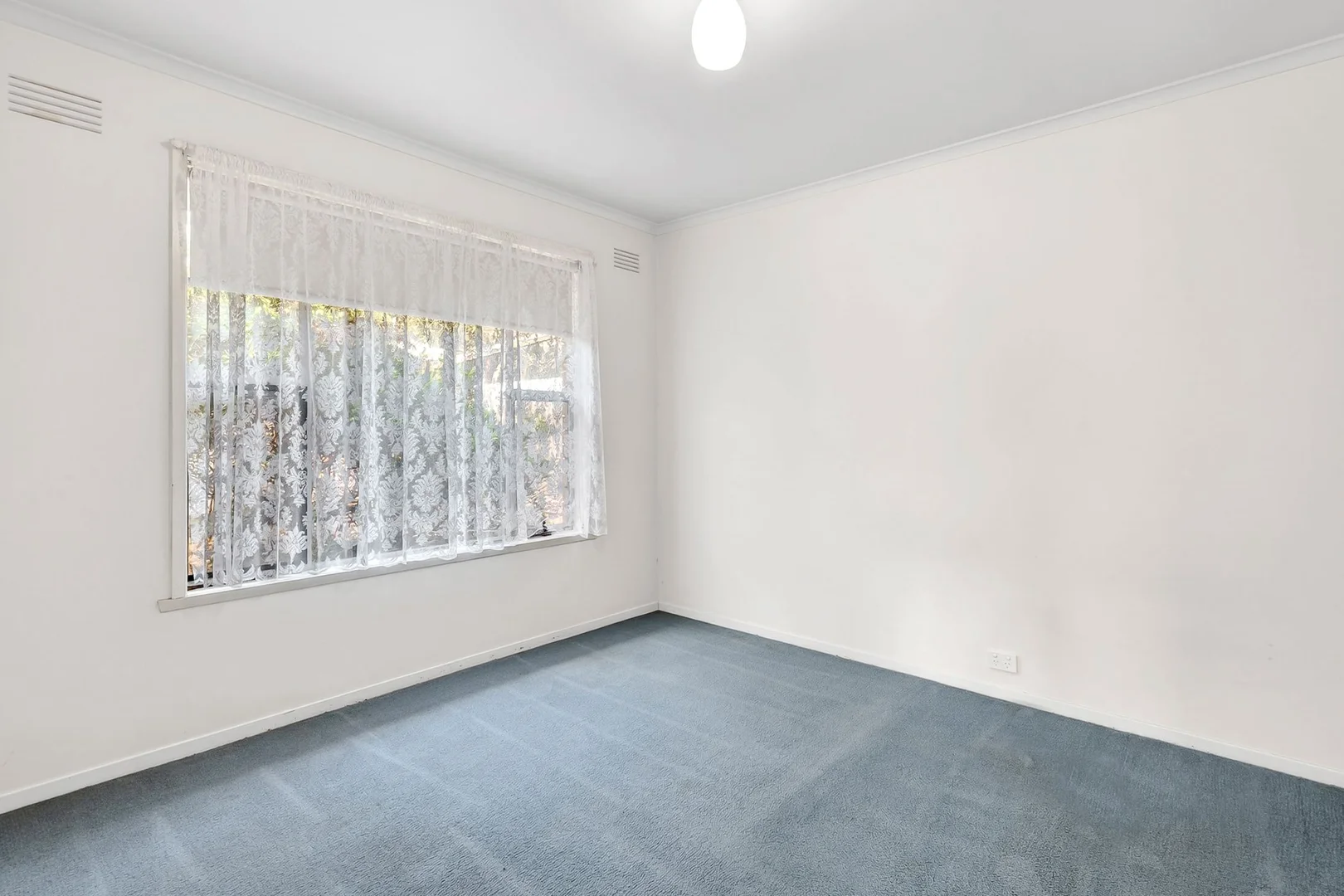 Additional image 5 of 2/9 Elliott Avenue, Highton VIC 3216