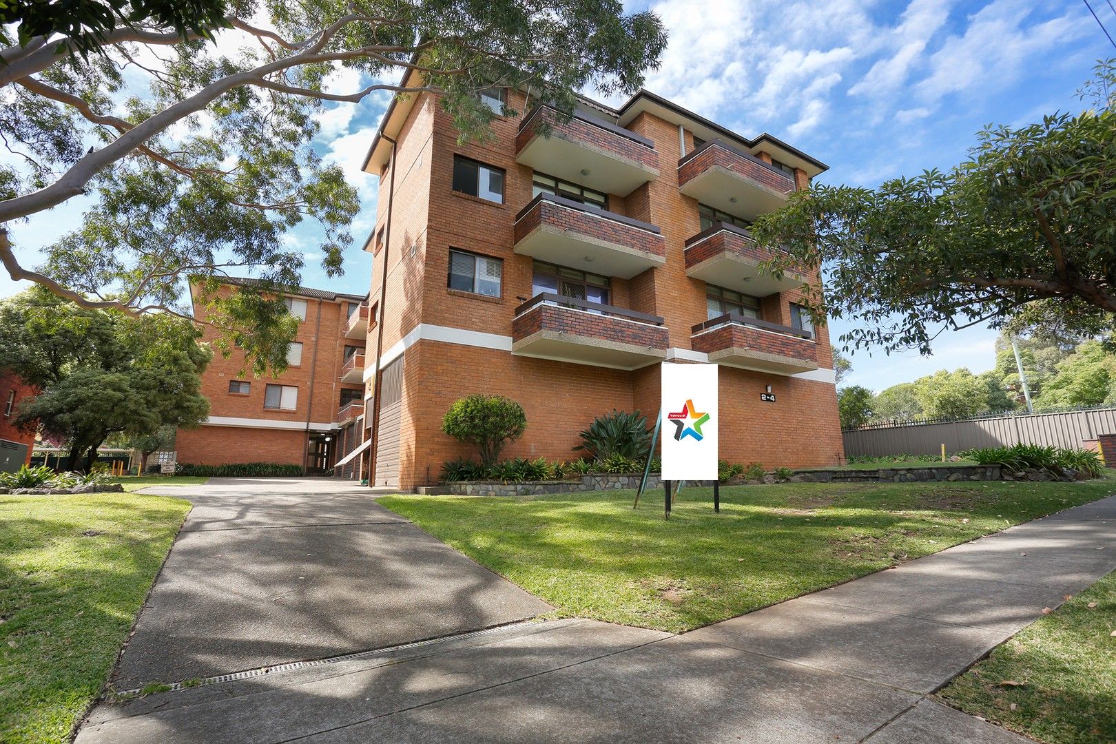 2-4 St Georges Road, Penshurst NSW 2222