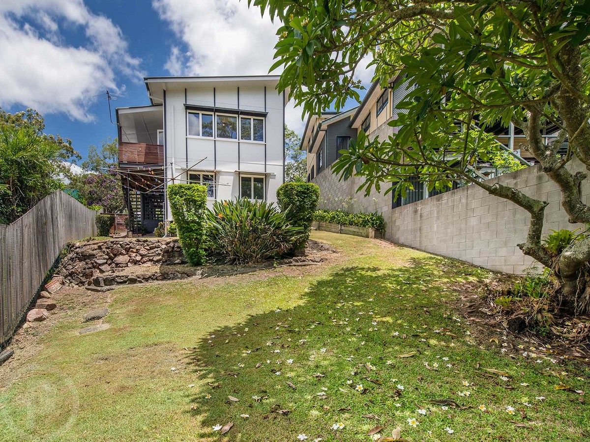 112 Outlook Crescent, Bardon QLD 4065, Image 0