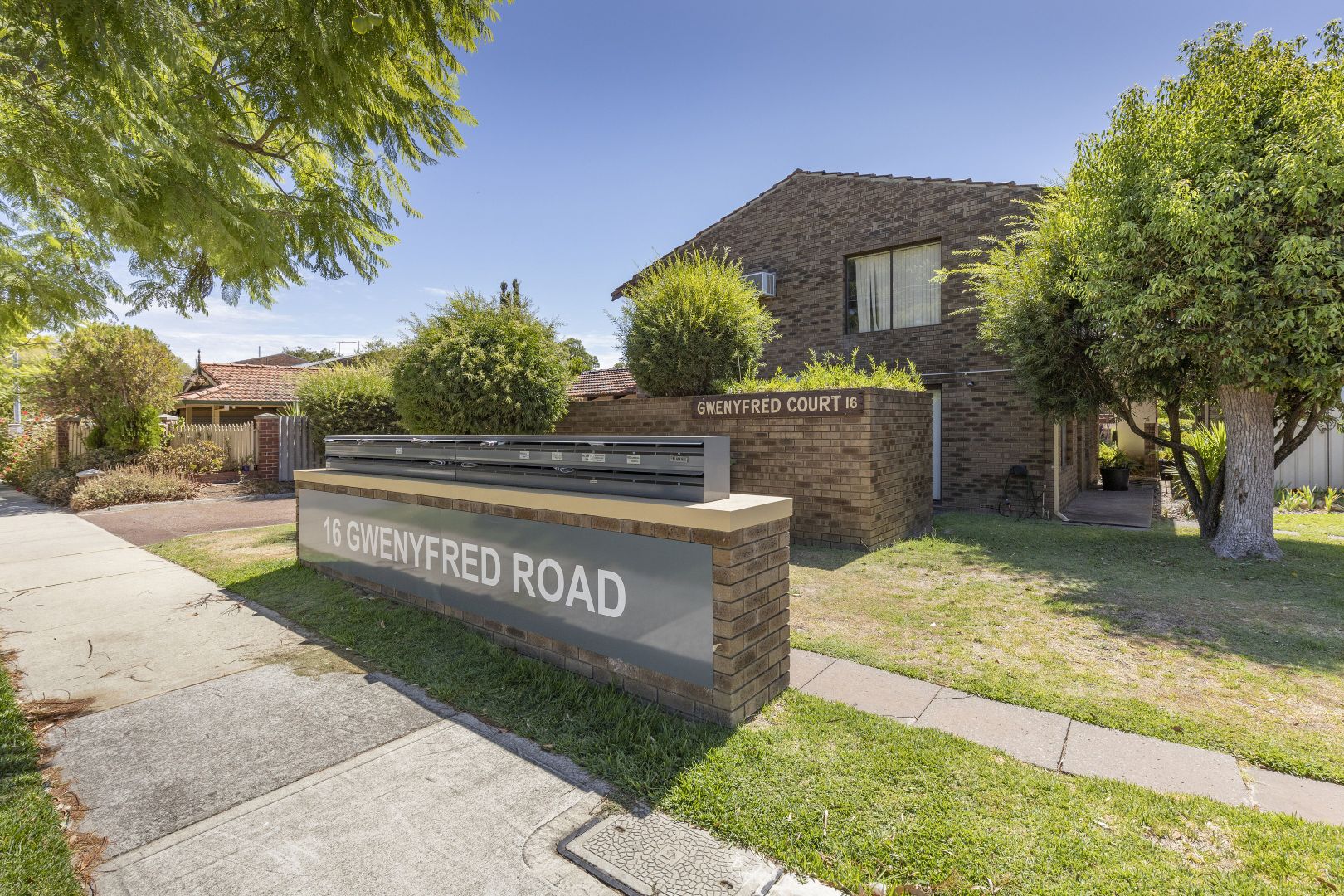 4/16 Gwenyfred Road, Kensington WA 6151, Image 1