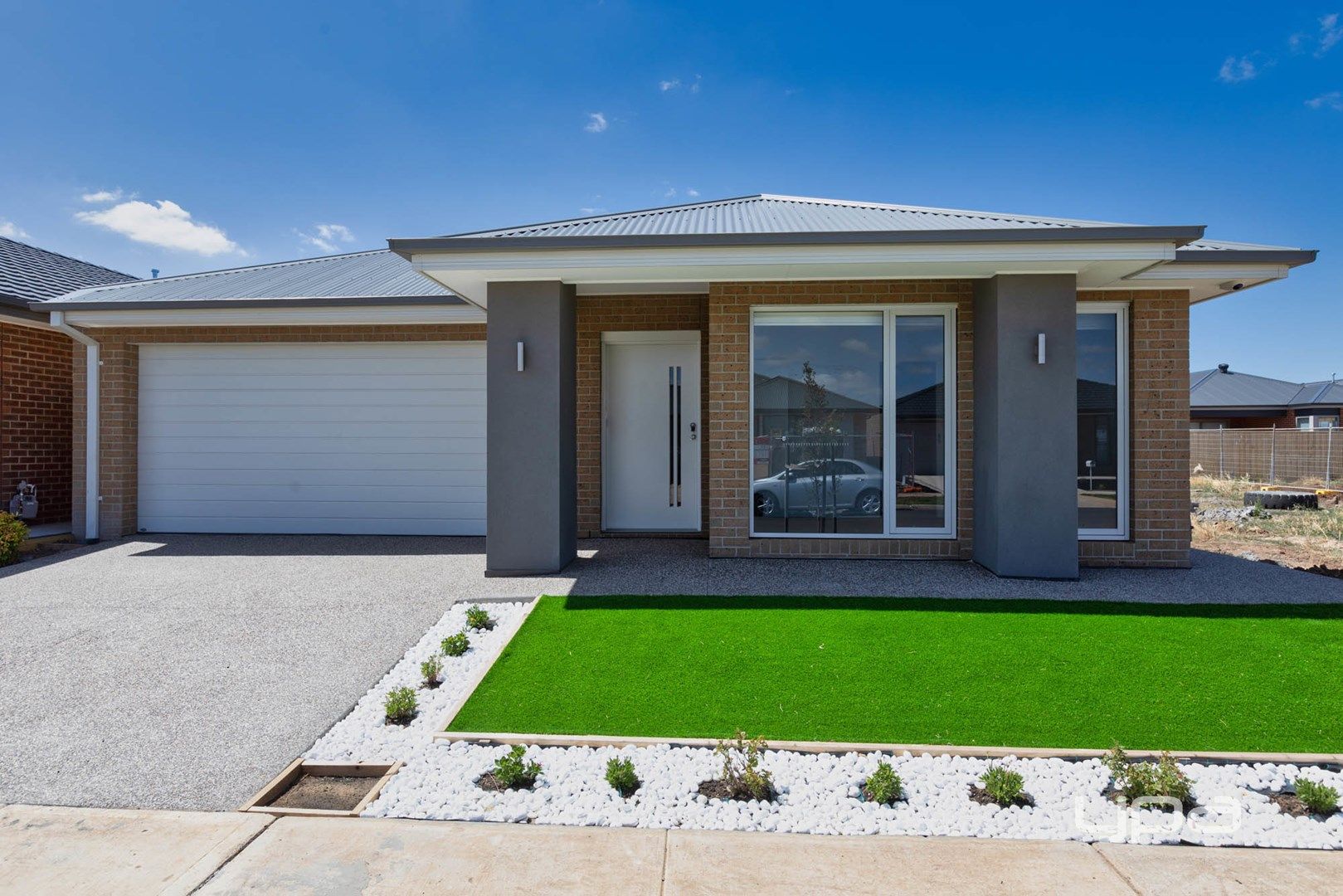 4 bedrooms House in 10 Lavant Road FRASER RISE VIC, 3336