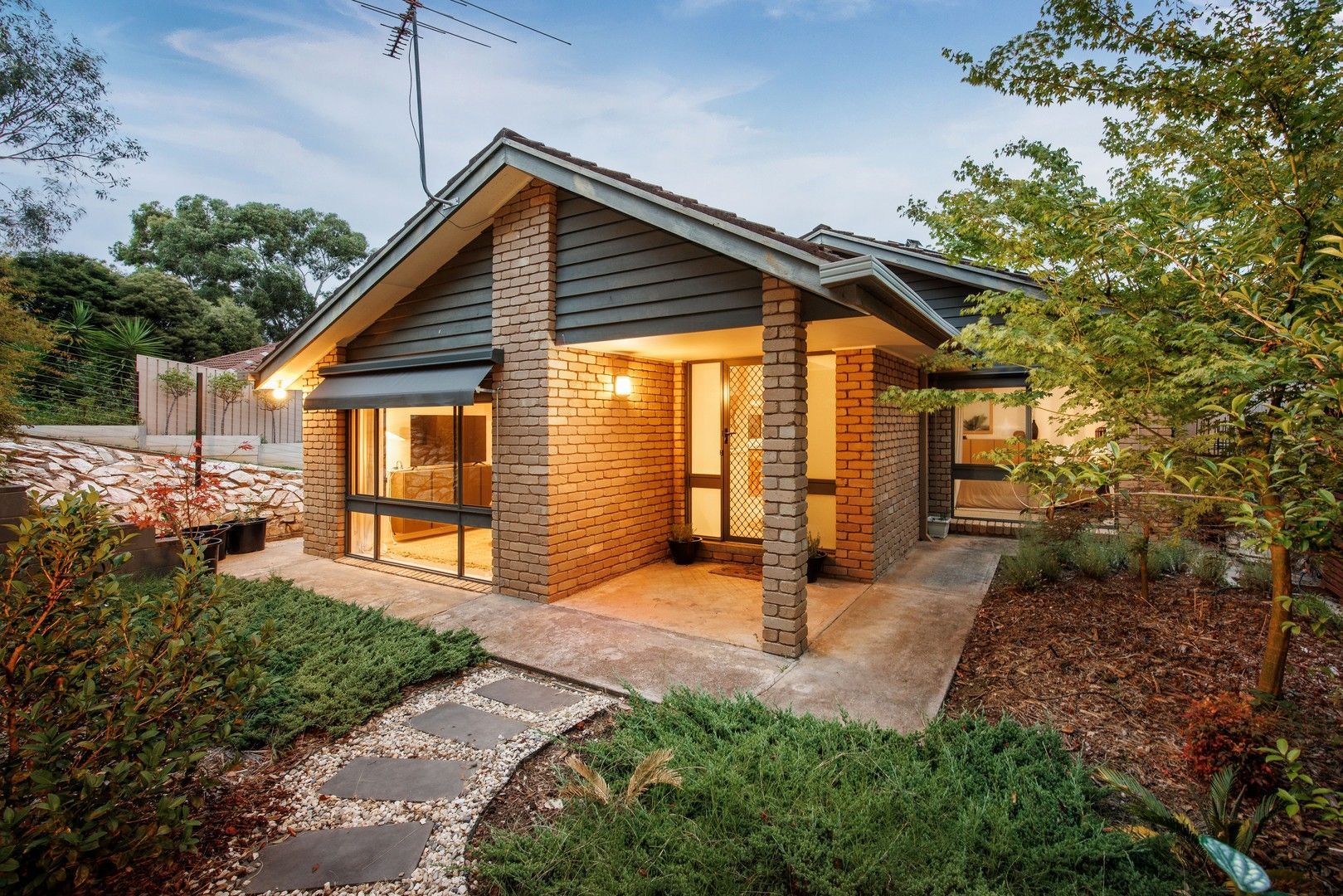 3 bedrooms House in 17 Valley View Drive WEST ALBURY NSW, 2640