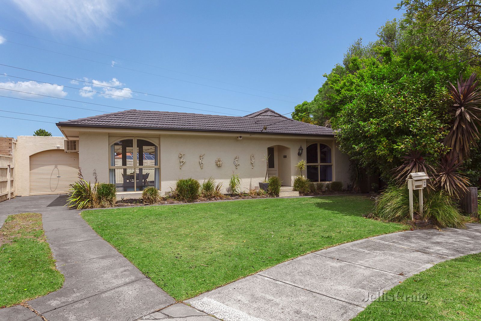 2 Roche Court, Oakleigh South VIC 3167, Image 0