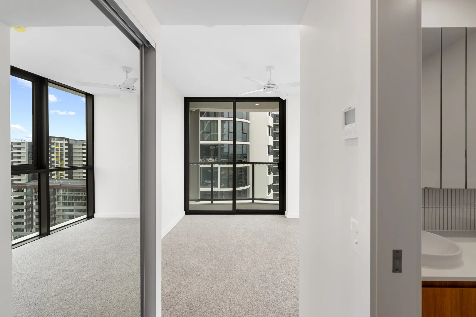 Additional image 10 of 31208/15 Wharf Street, Hamilton QLD 4007