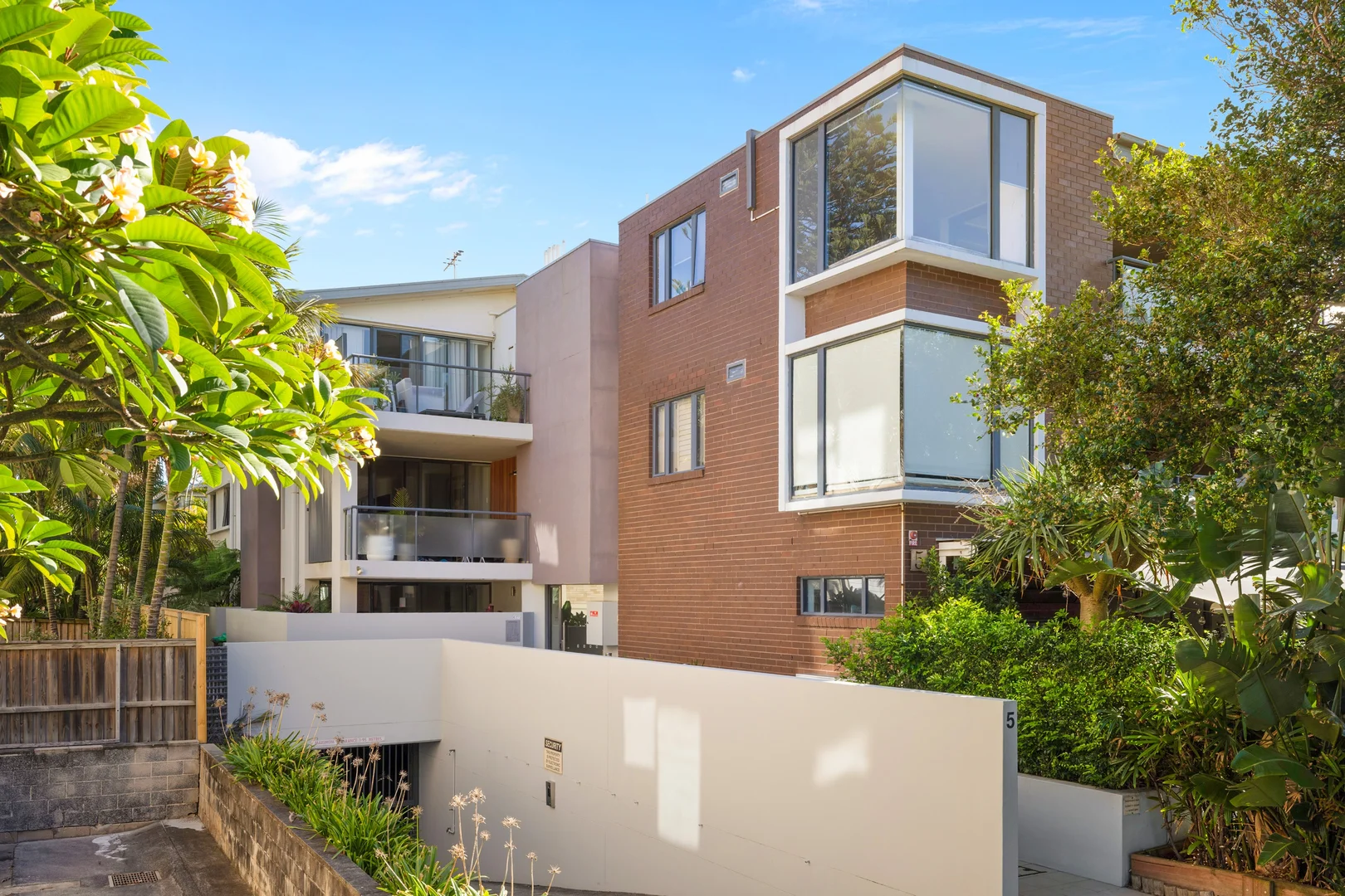 Additional image 8 of 1/5 Darley Street East, Mona Vale NSW 2103
