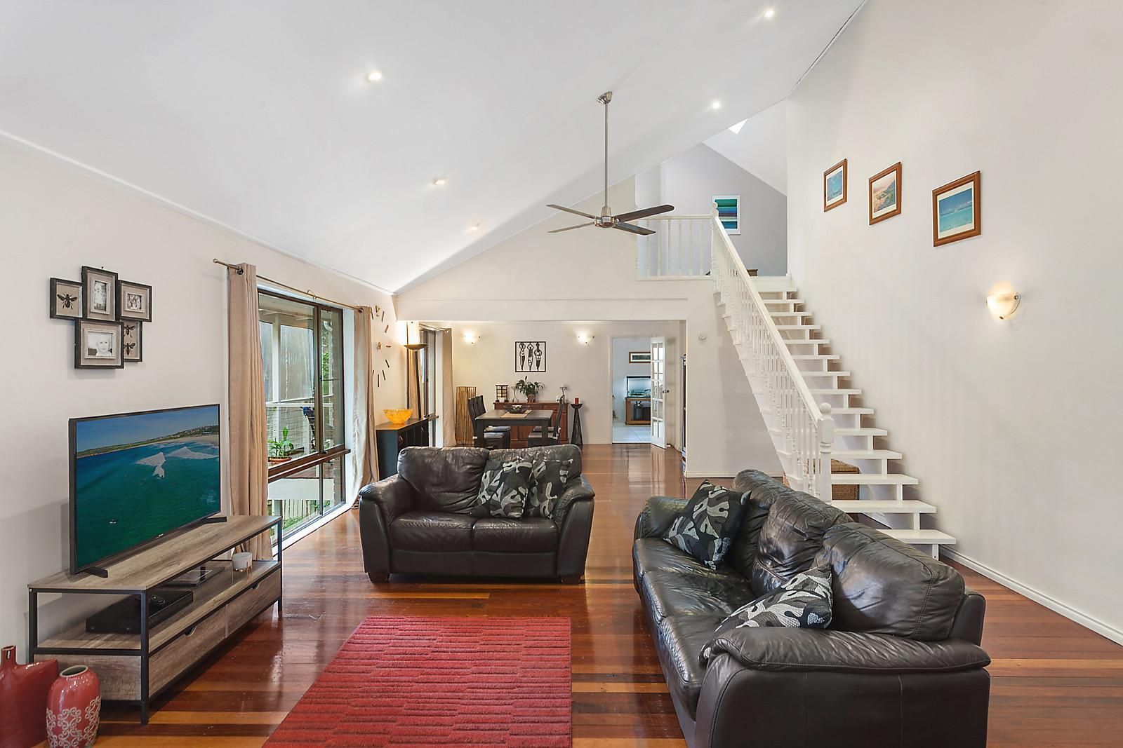 6 Panorama Terrace, Green Point NSW 2251, Image 2