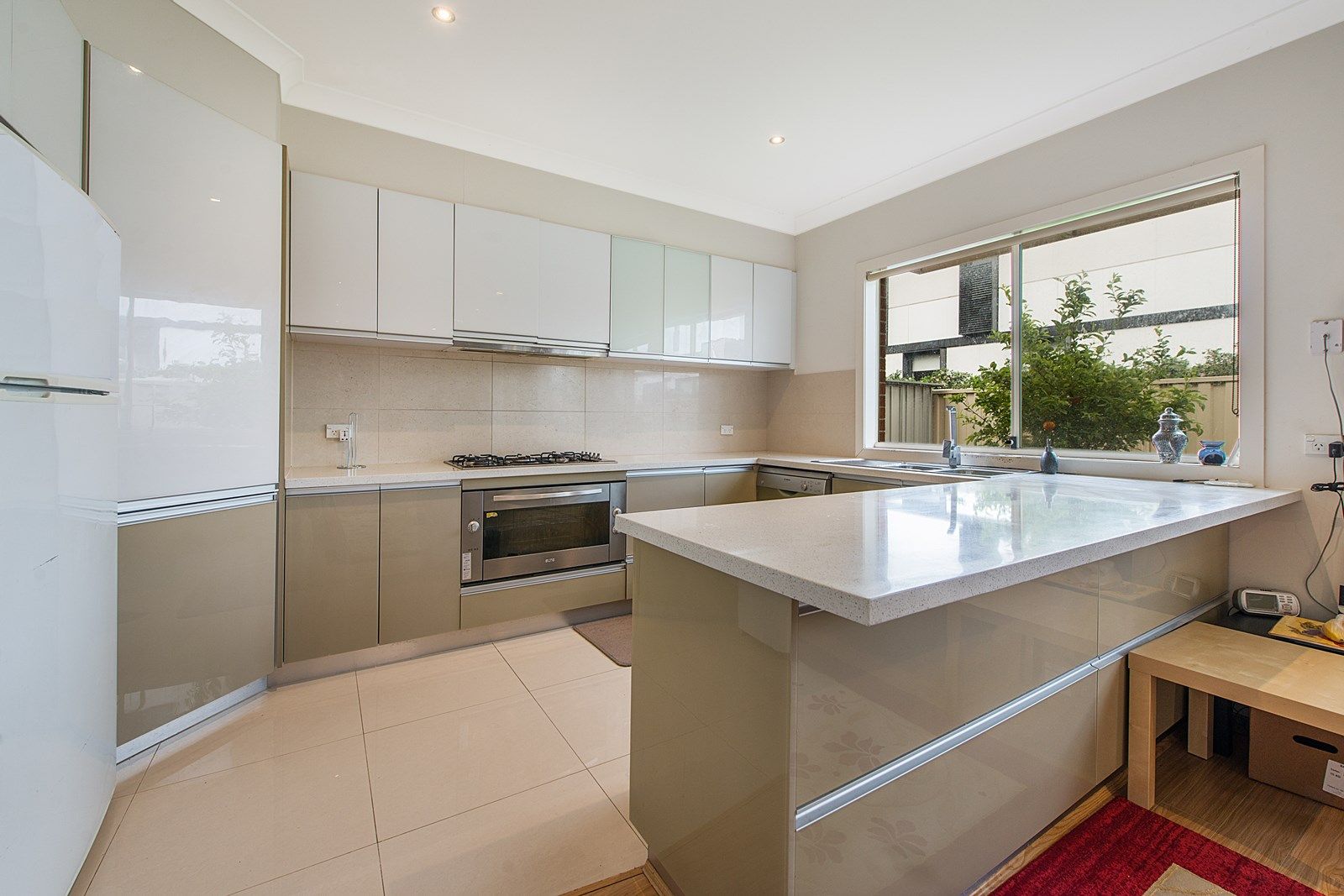 10 Auguste Avenue, Clayton VIC 3168, Image 2